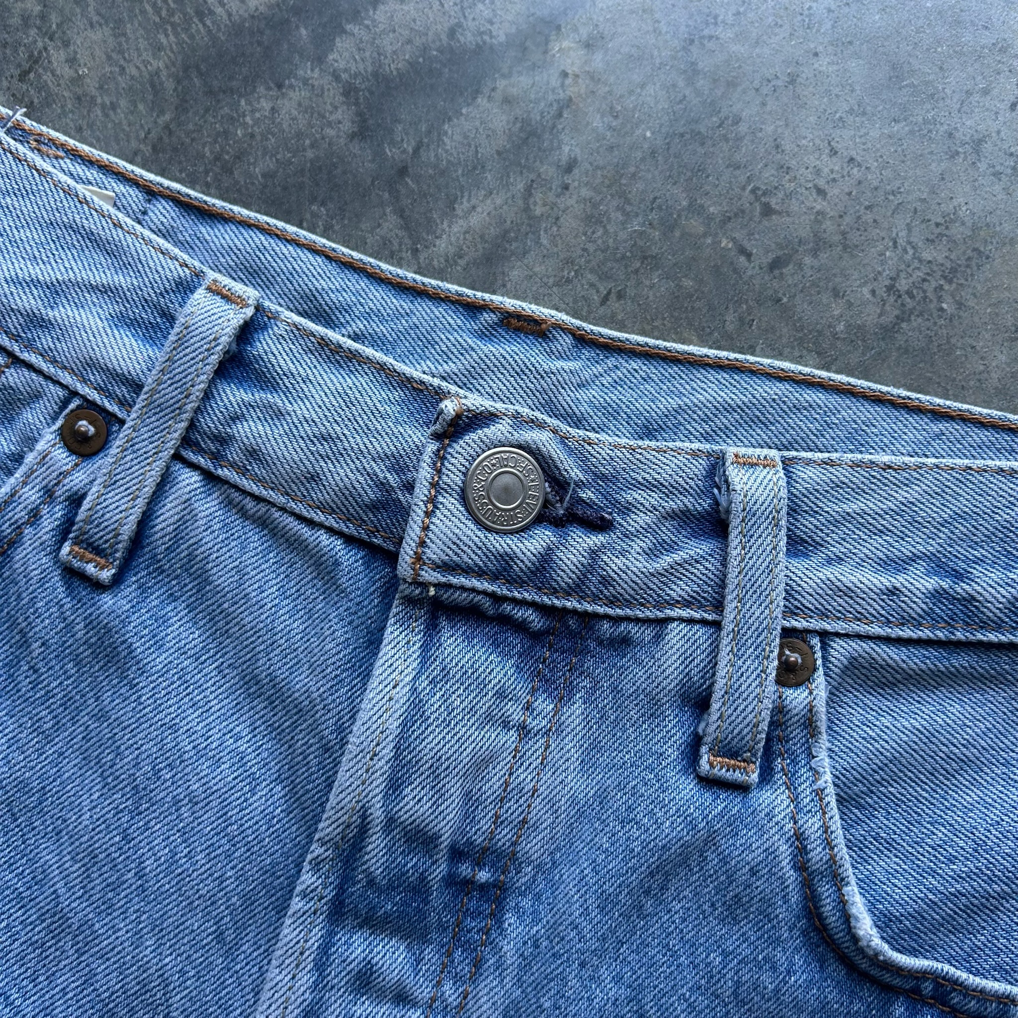 Levi's 501 (W28)