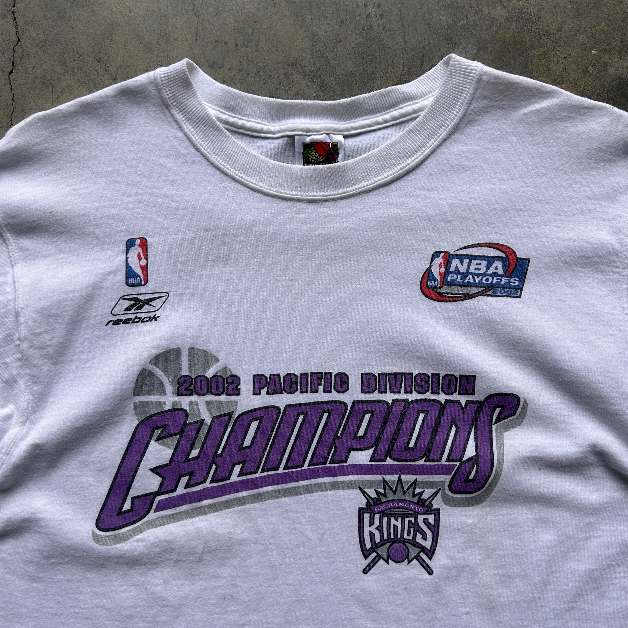 Sacramento Kings Pacific Divison Champions '02 Tee (M)