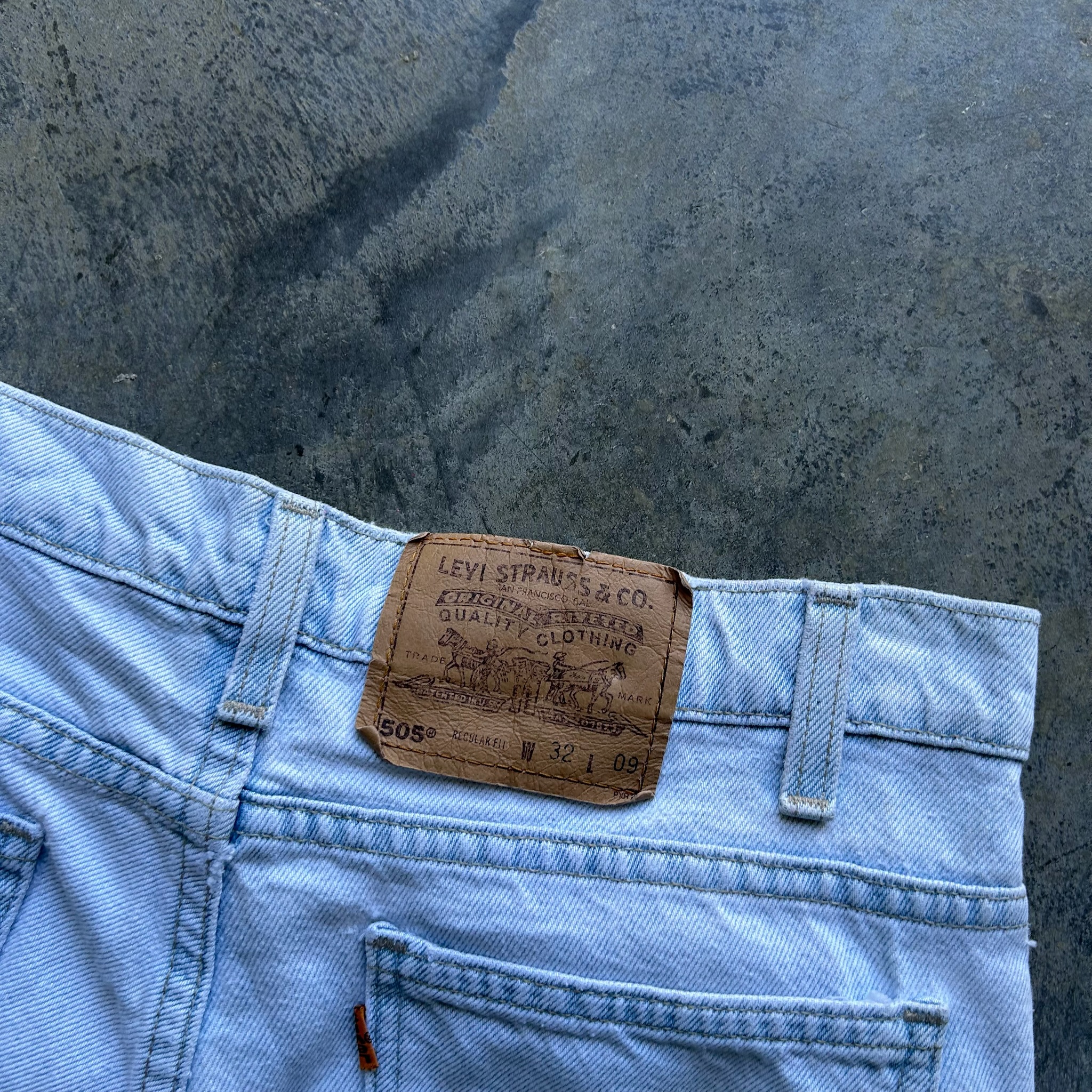Levi's 505 Orange Tab (W32)