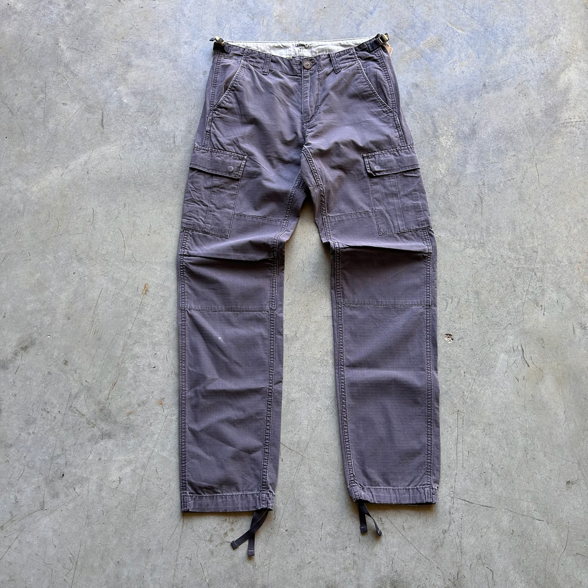 Carhartt Cargo Pants (W28)