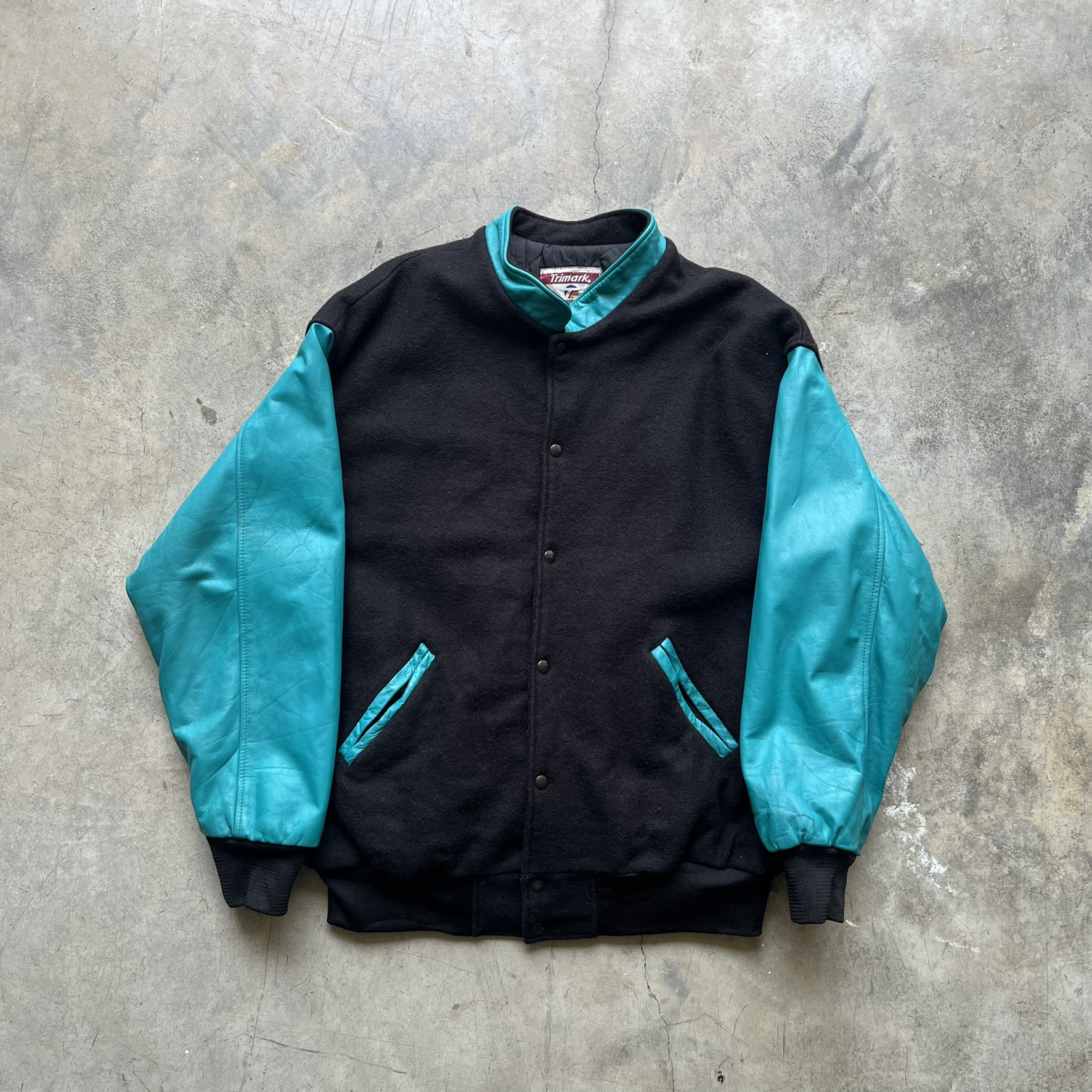 Vintage Varsity made in Canada (XL)