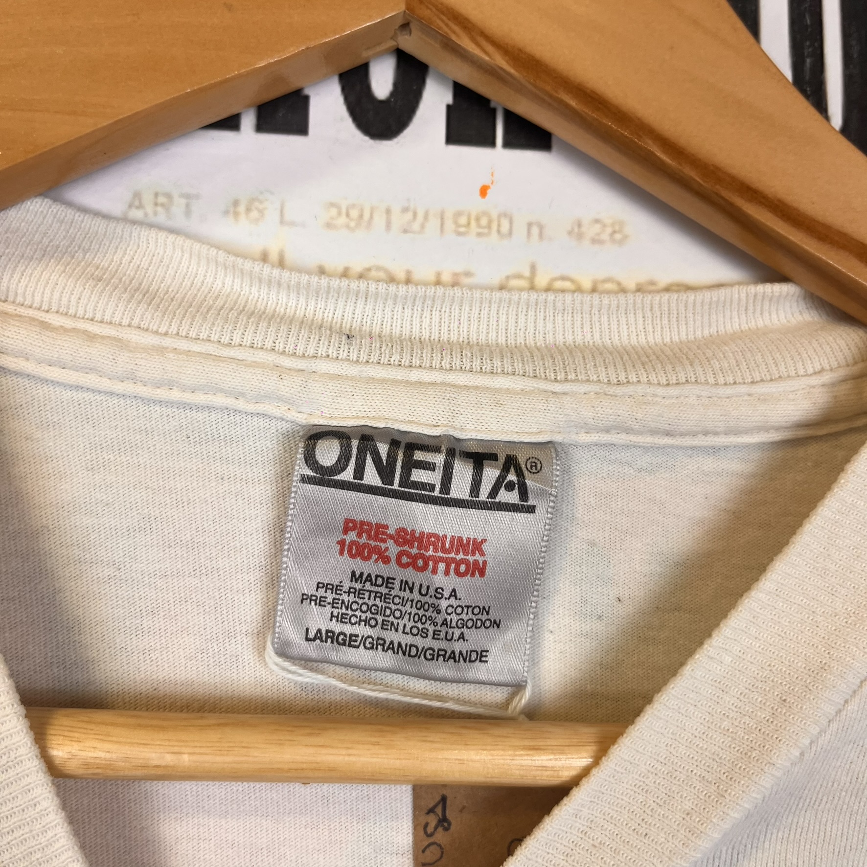 Vintage Single stitch Tee made in USA (L)