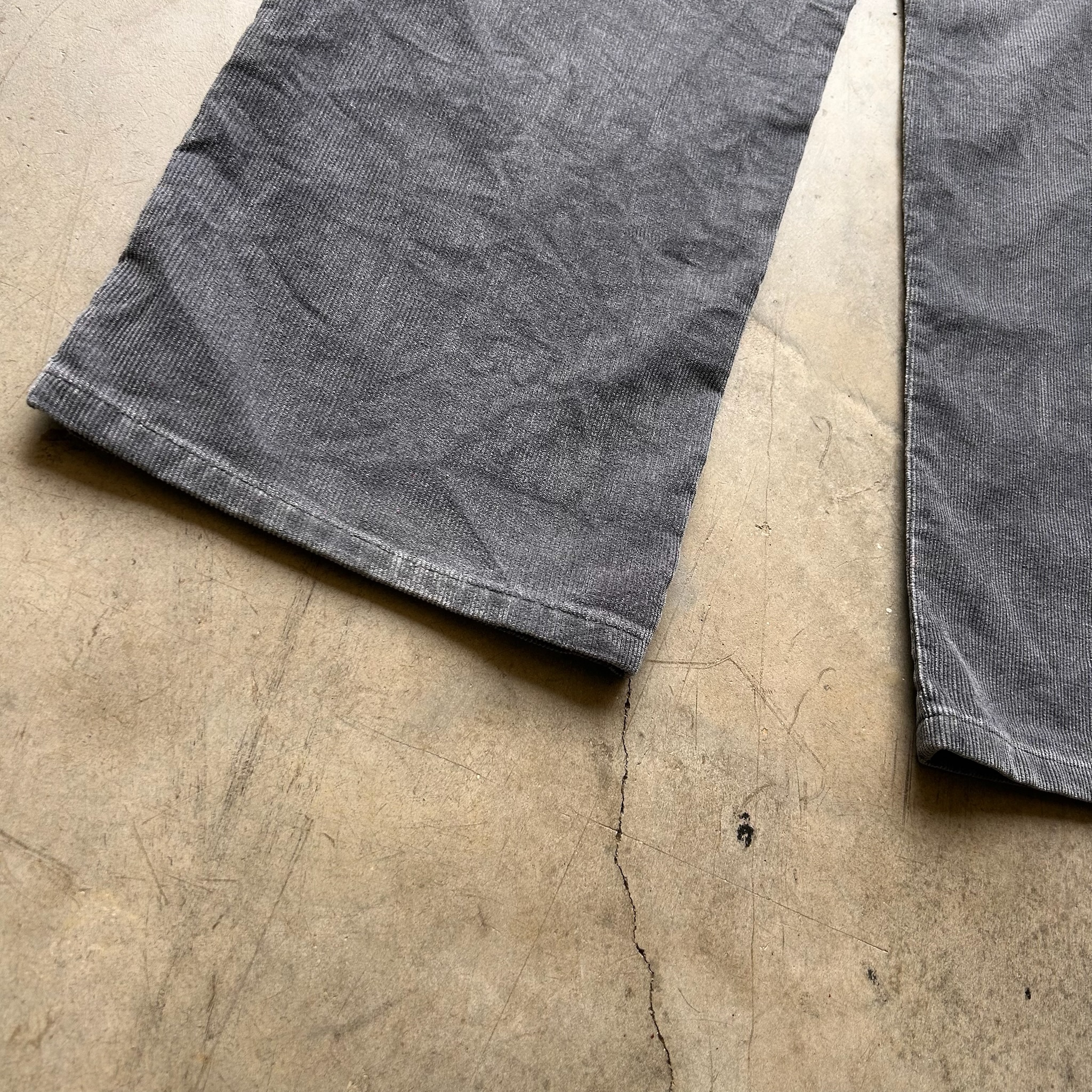 Levi's 505 '90s Corduroy Pants (W36)