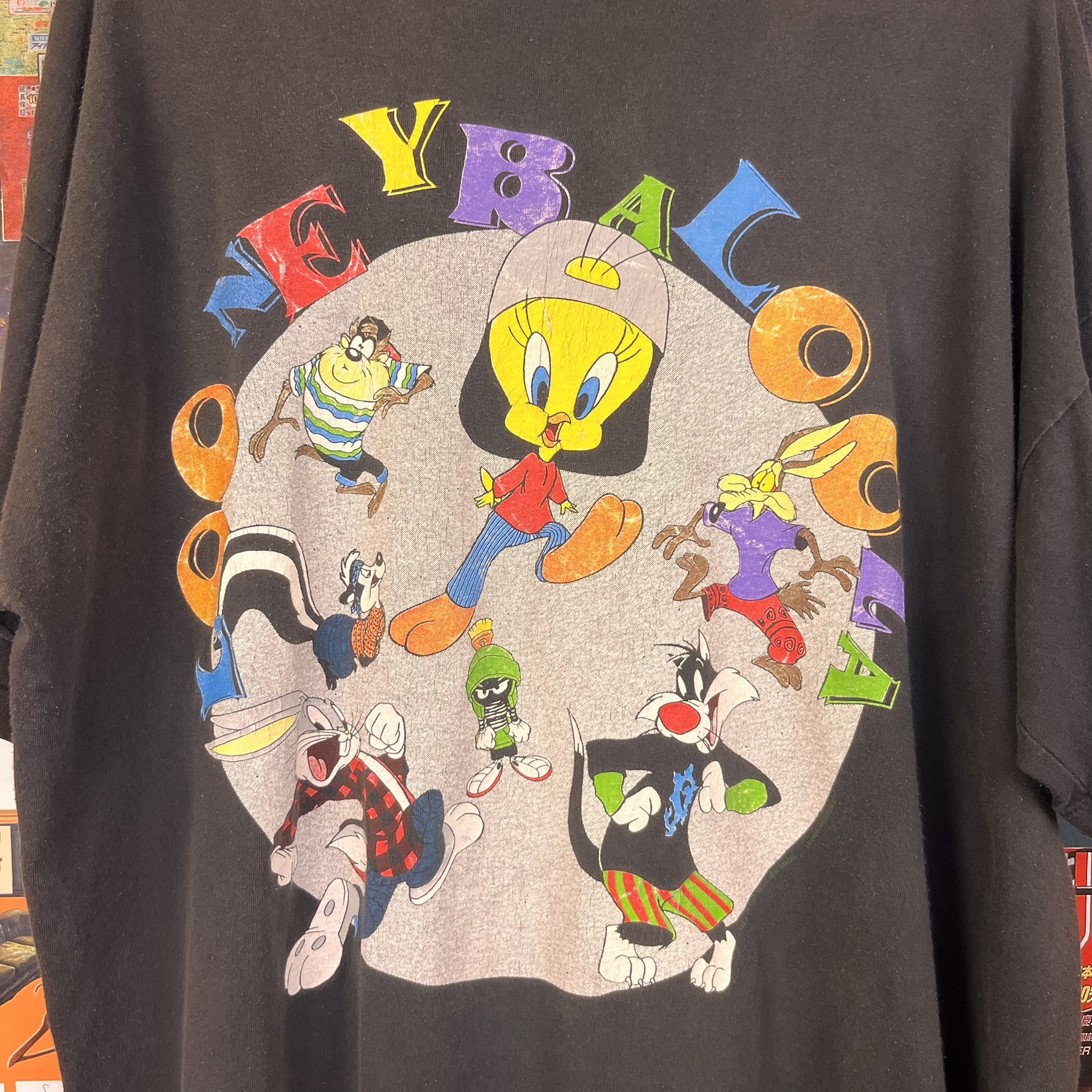 Vintage Looney Tunes Single stitch Tee made in USA (XXL)