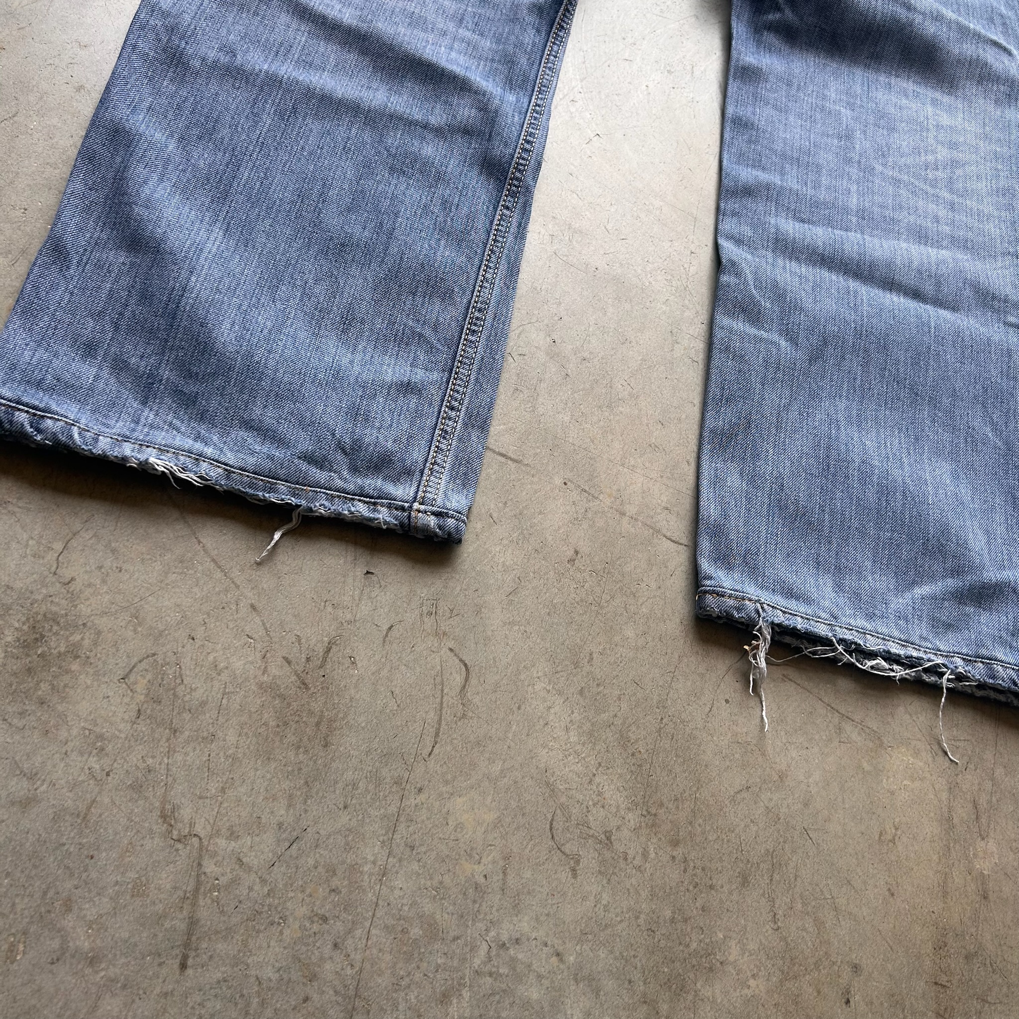 Levi's Jeans (W34)