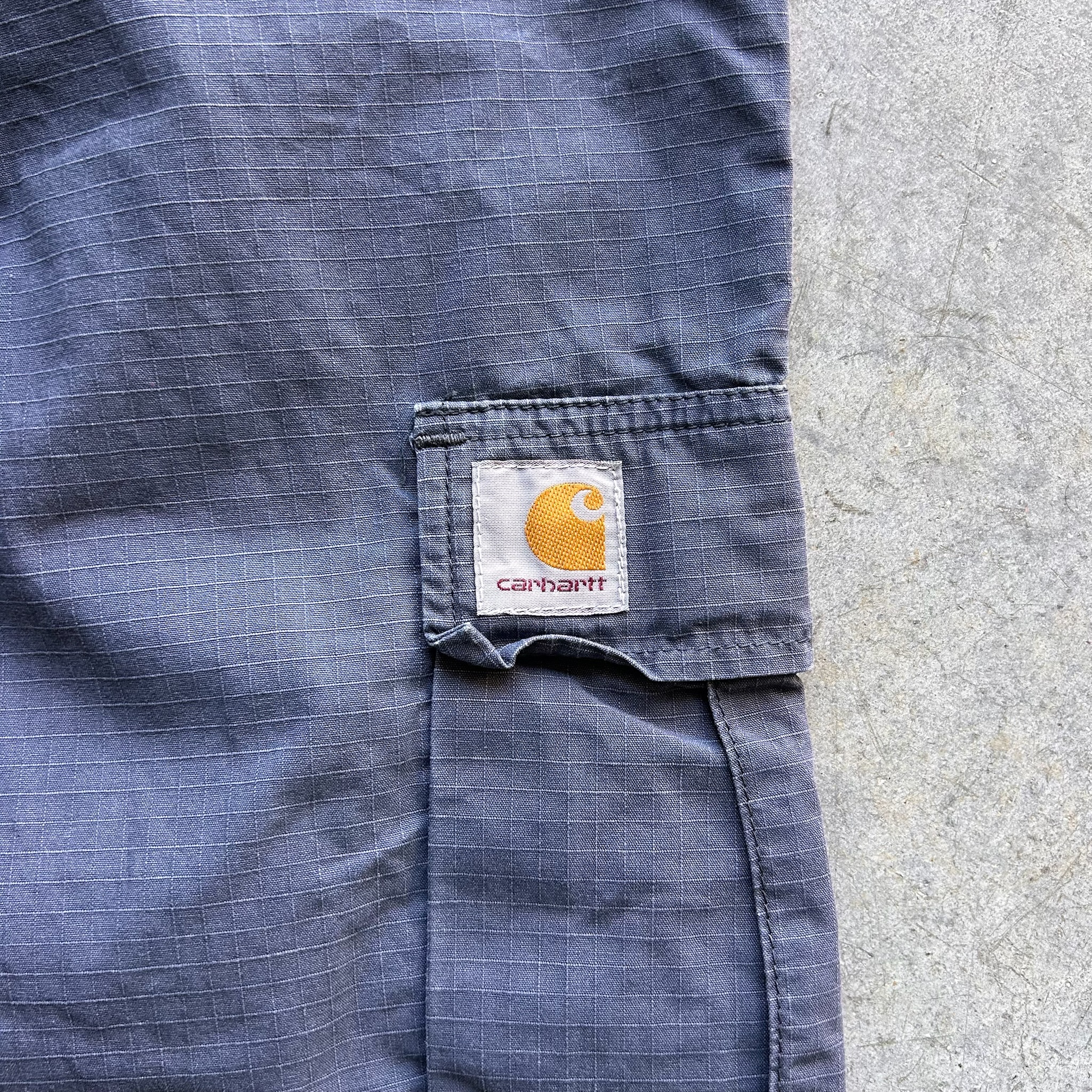 Carhartt Cargo Pants (W26)