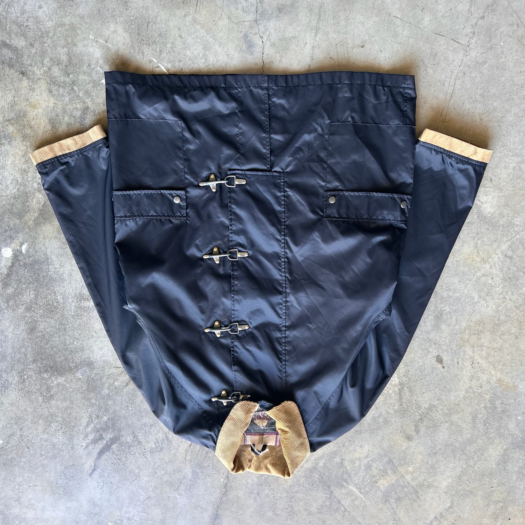 Vintage Windbreaker (XL)