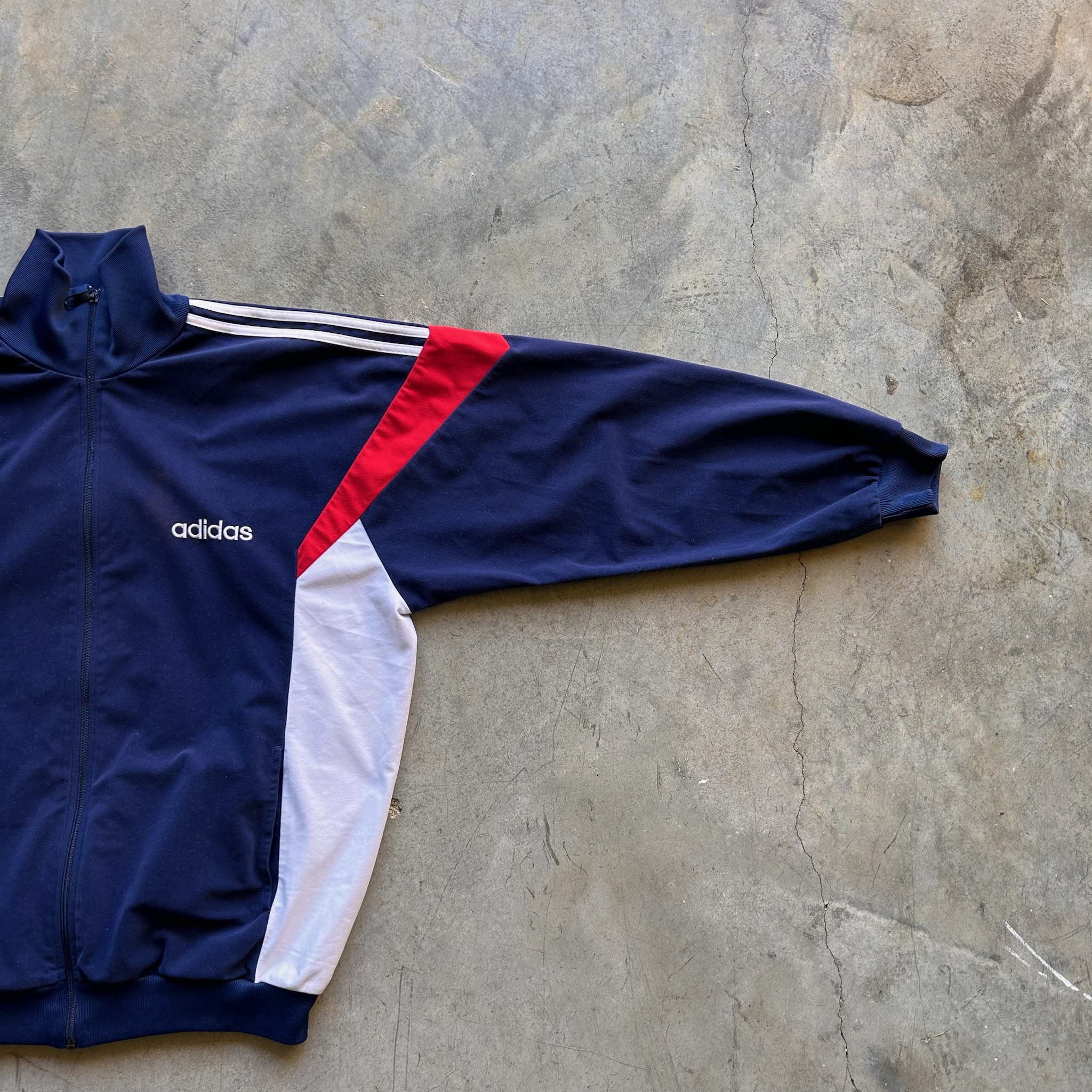 Adidas Tracksuit (L)