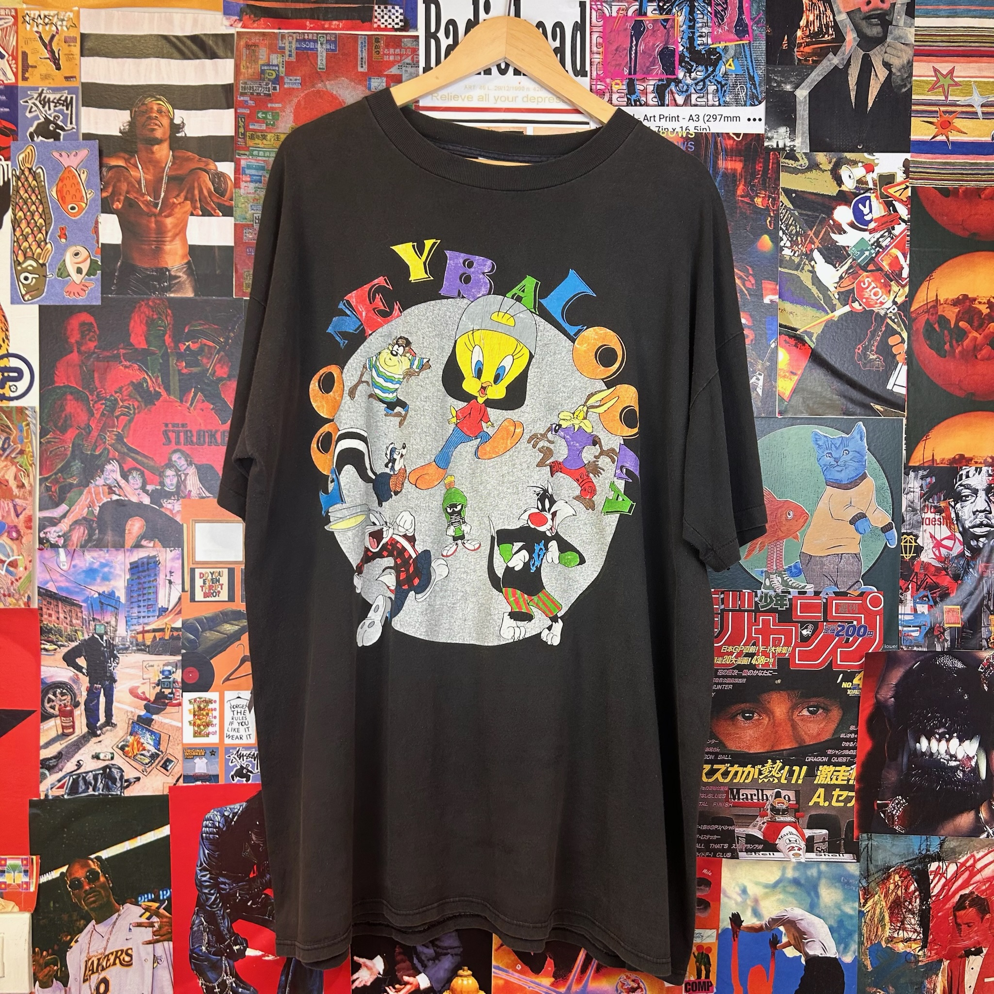 Vintage Looney Tunes Single stitch Tee made in USA (XXL)