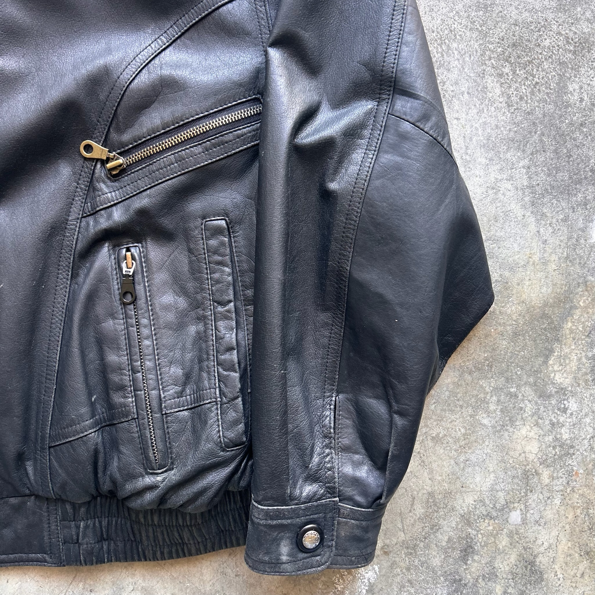 Vintage Leather Jacket (L)