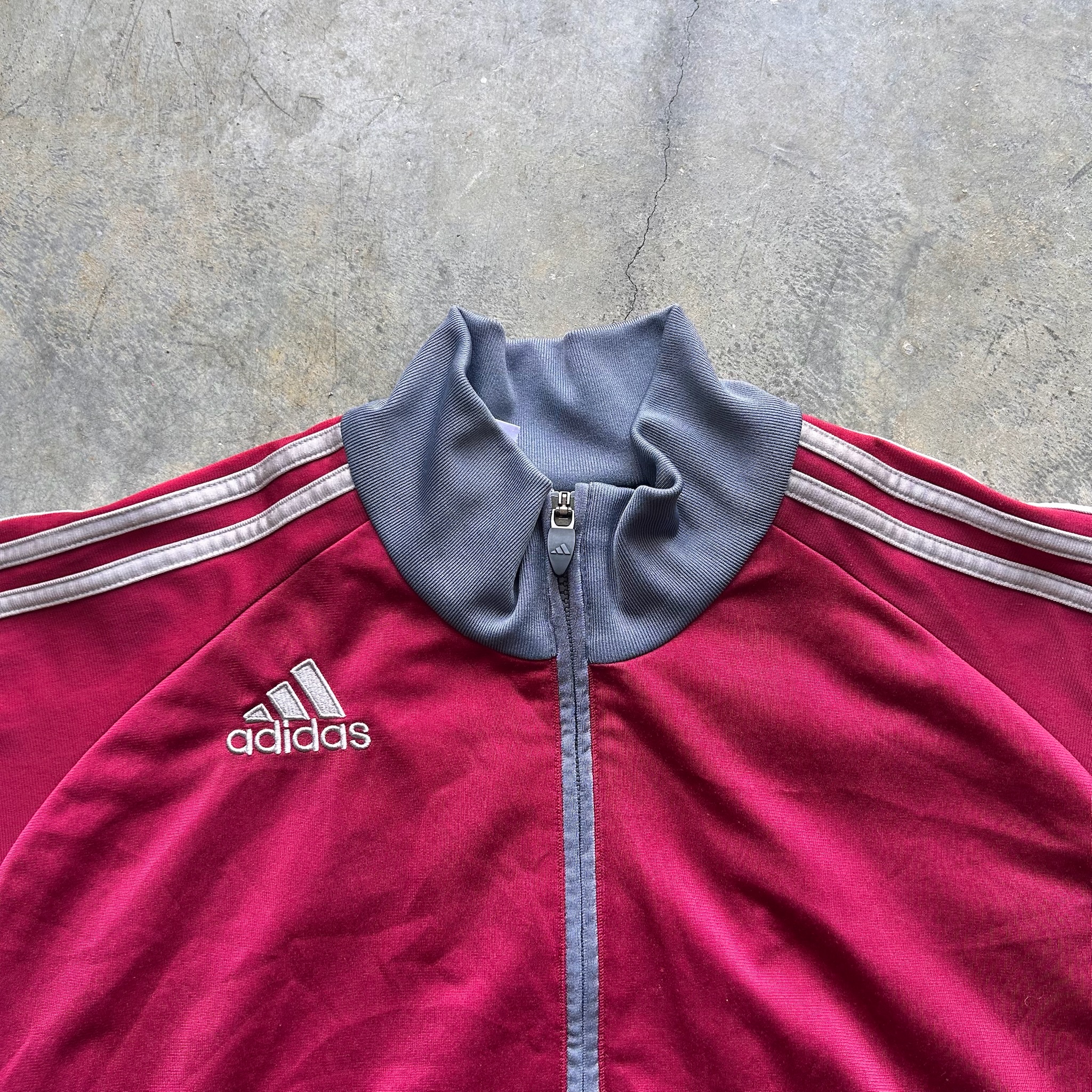 Adidas Tracksuit (L)