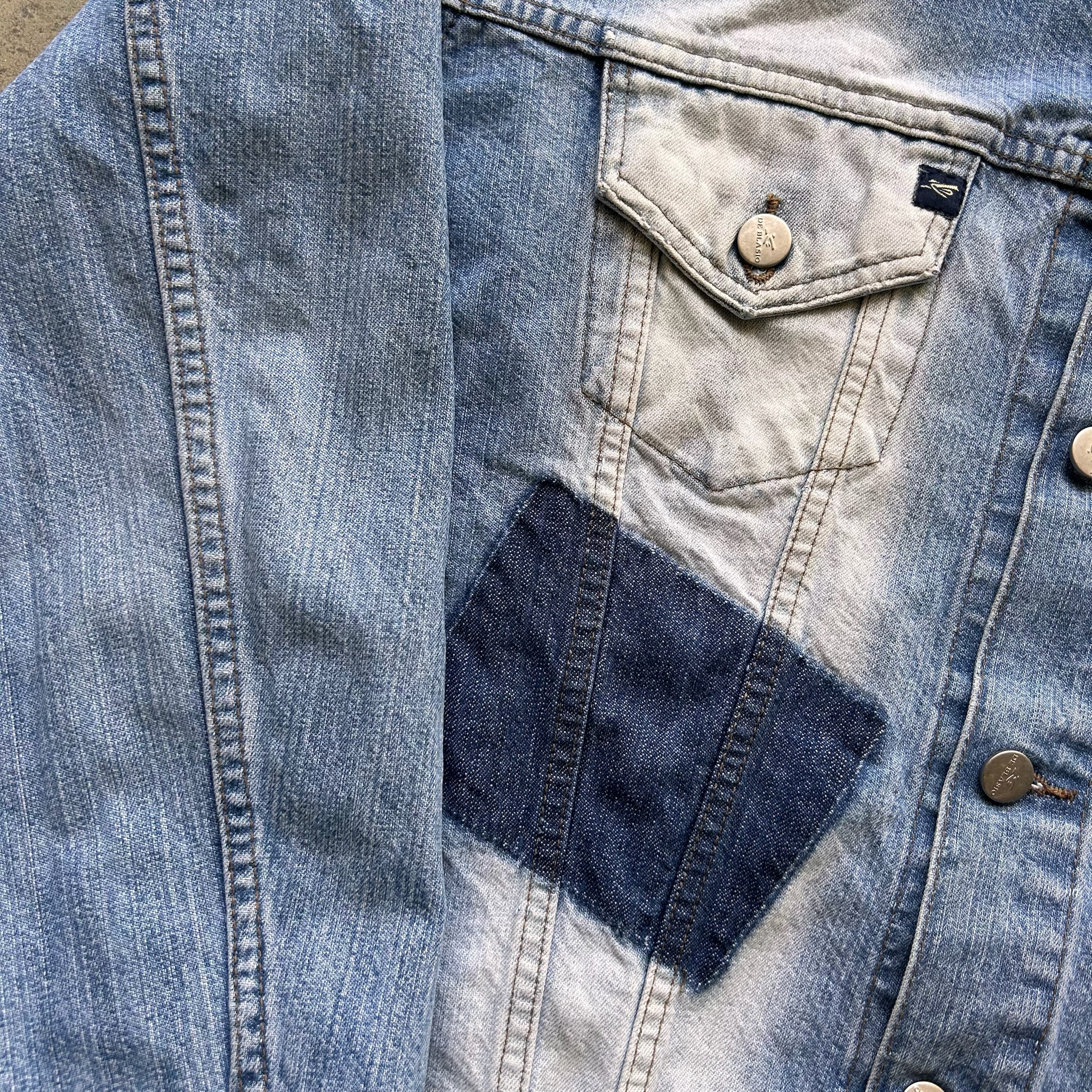 Vintage Denim Jacket (L)