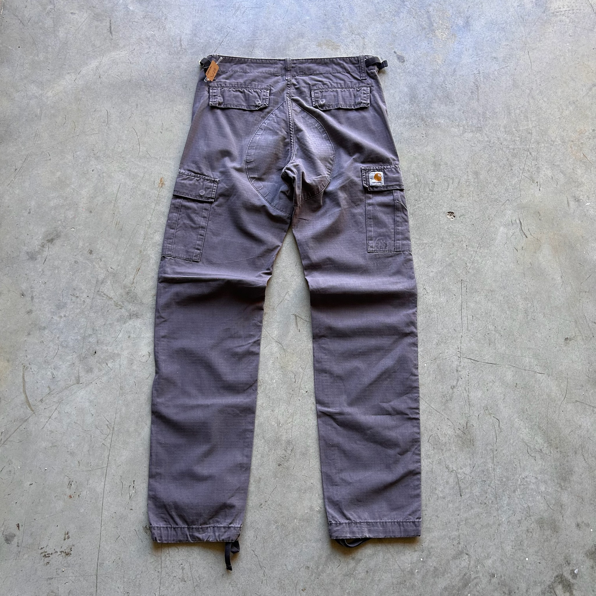 Carhartt Cargo Pants (W28)