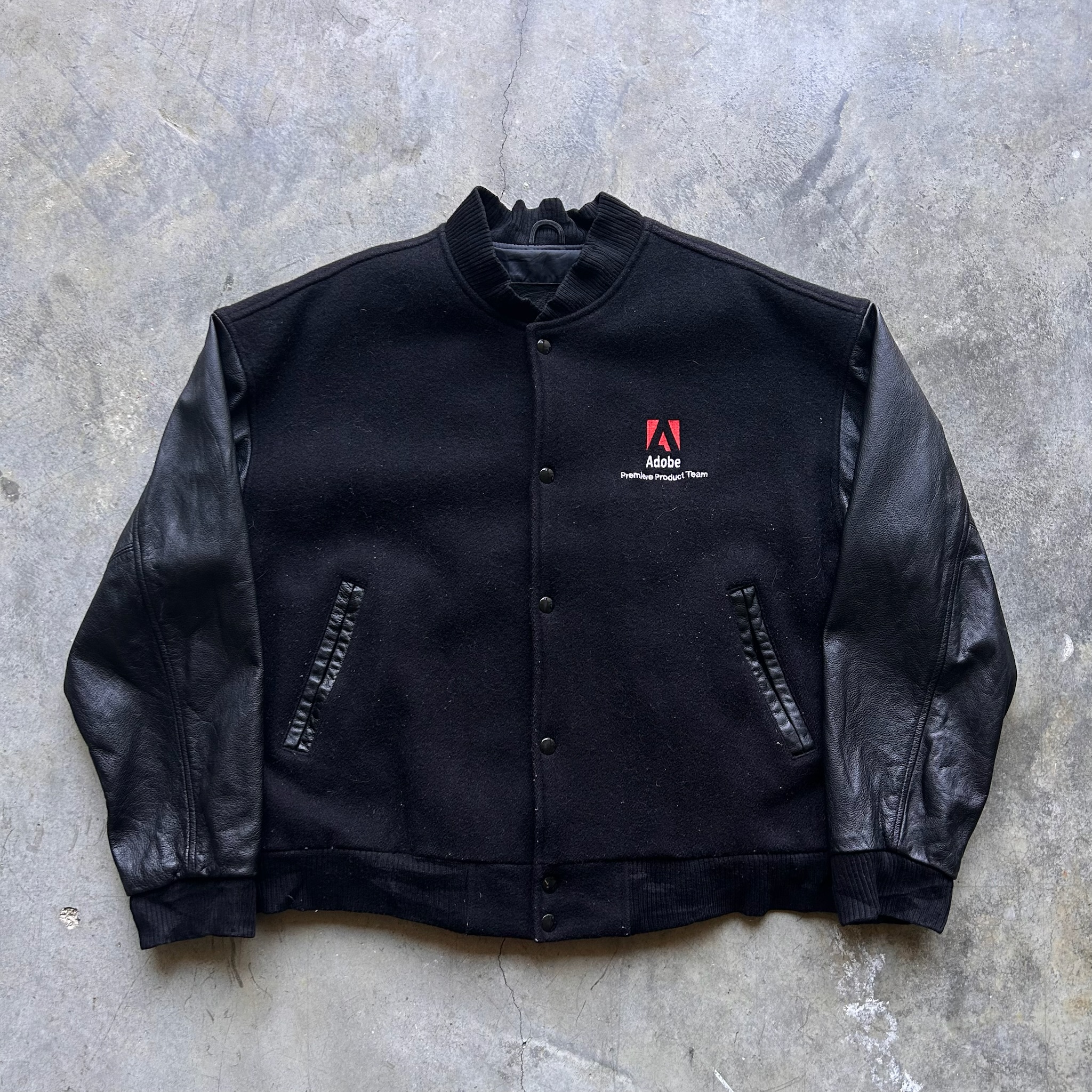 Vintage Boxy Varsity made in Canada (L)