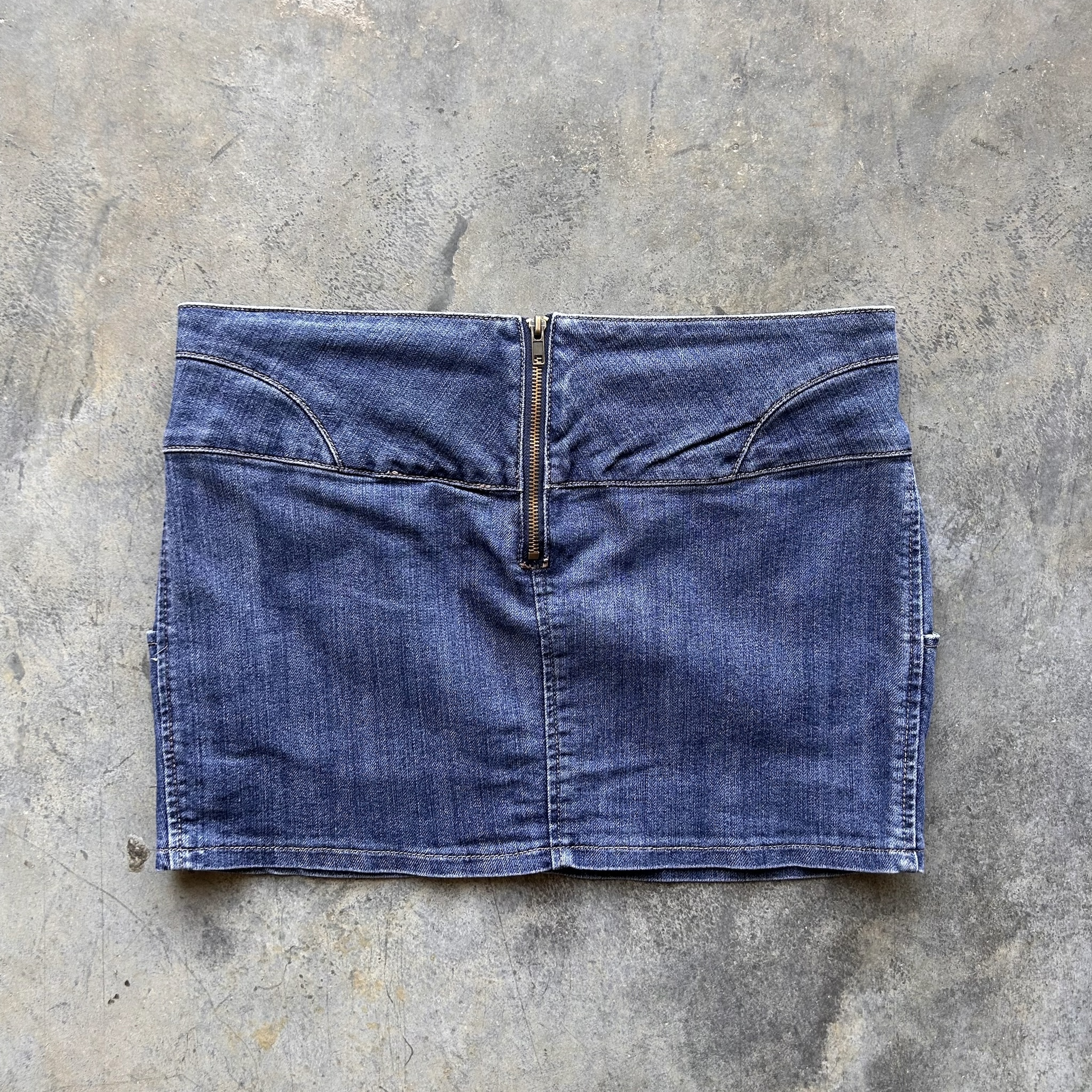 Vintage Skirt (W32)