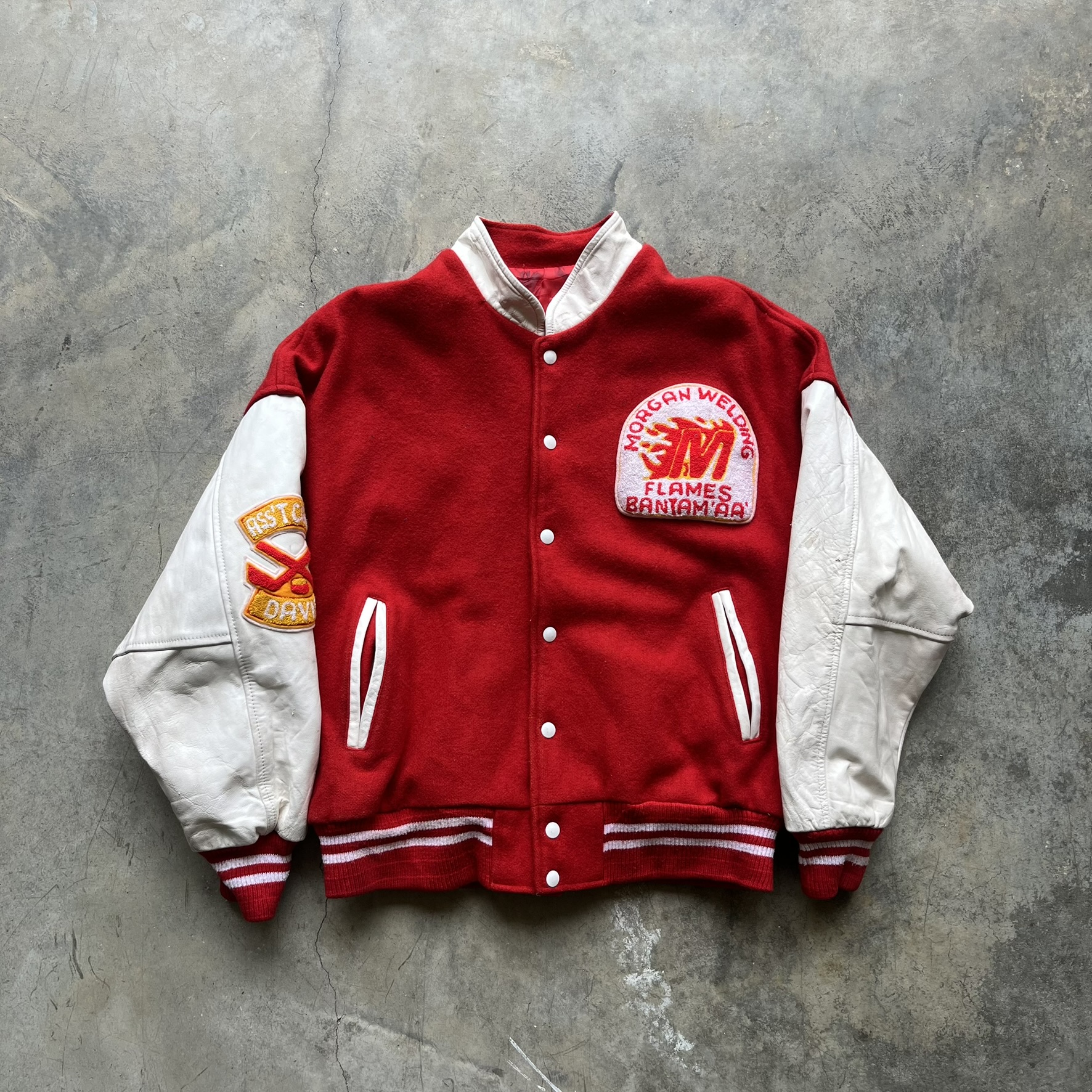 Vintage Varsity made in Canada (L)