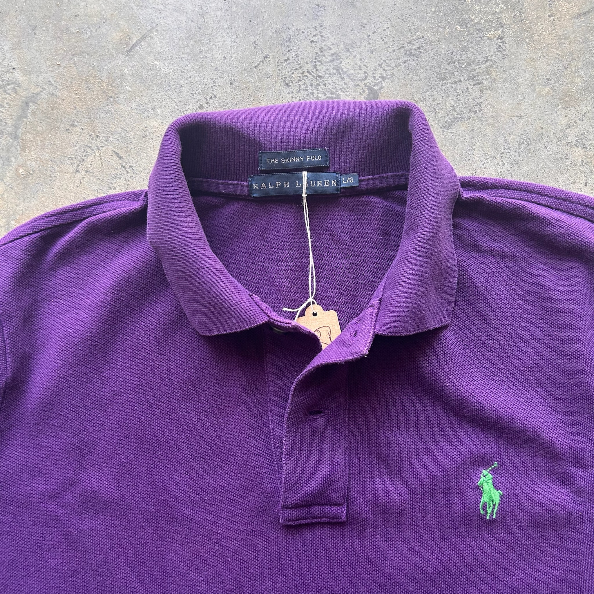 Ralph Lauren Polo (L)