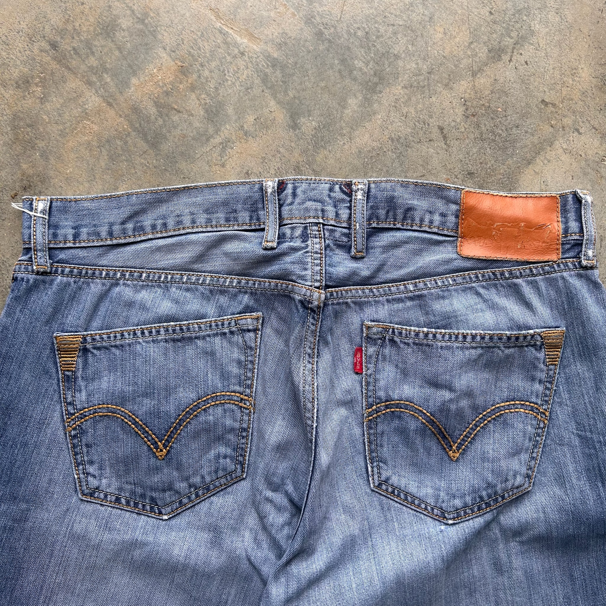 Levi's Jeans (W34)