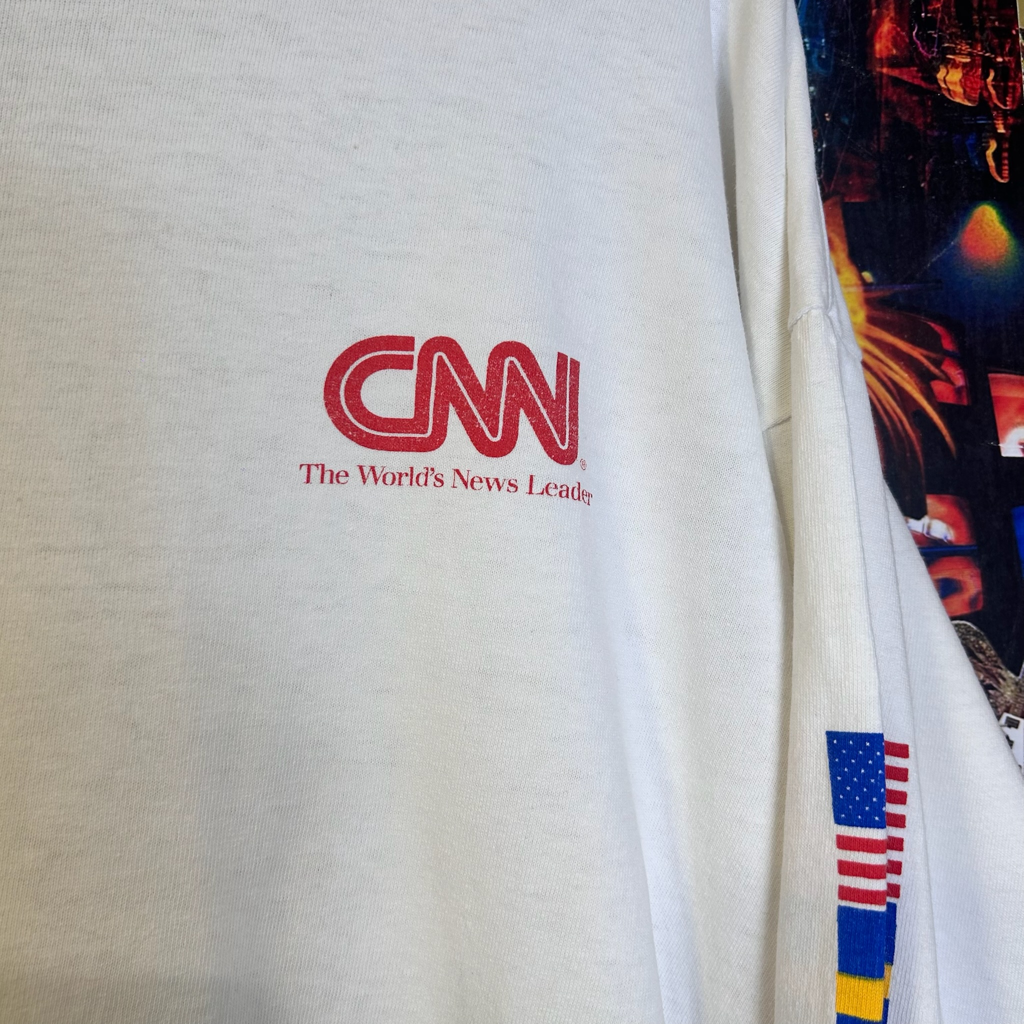 Vintage CNN Long-Sleeve made in USA (XL)