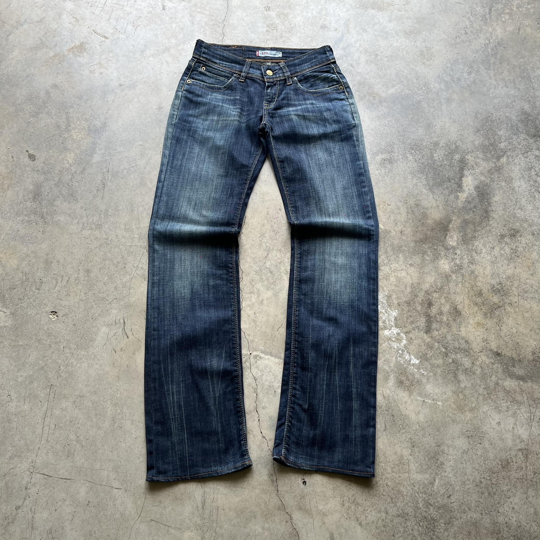 Levi's 570 (W28)