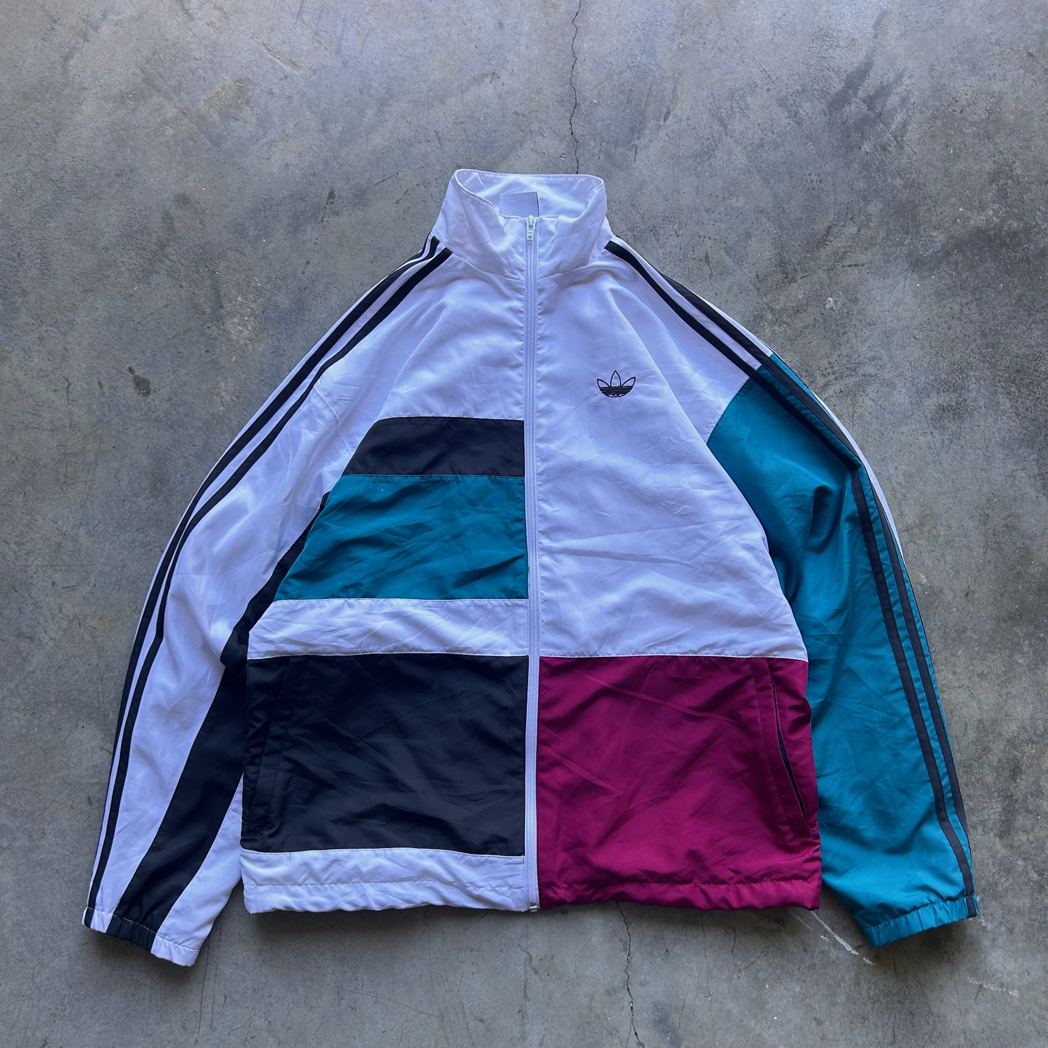 Adidas Windbreaker (S)