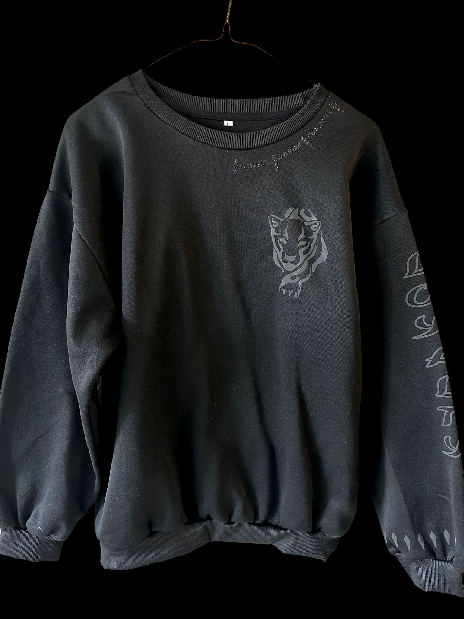 7 Lion " Lioness  Crewneck"