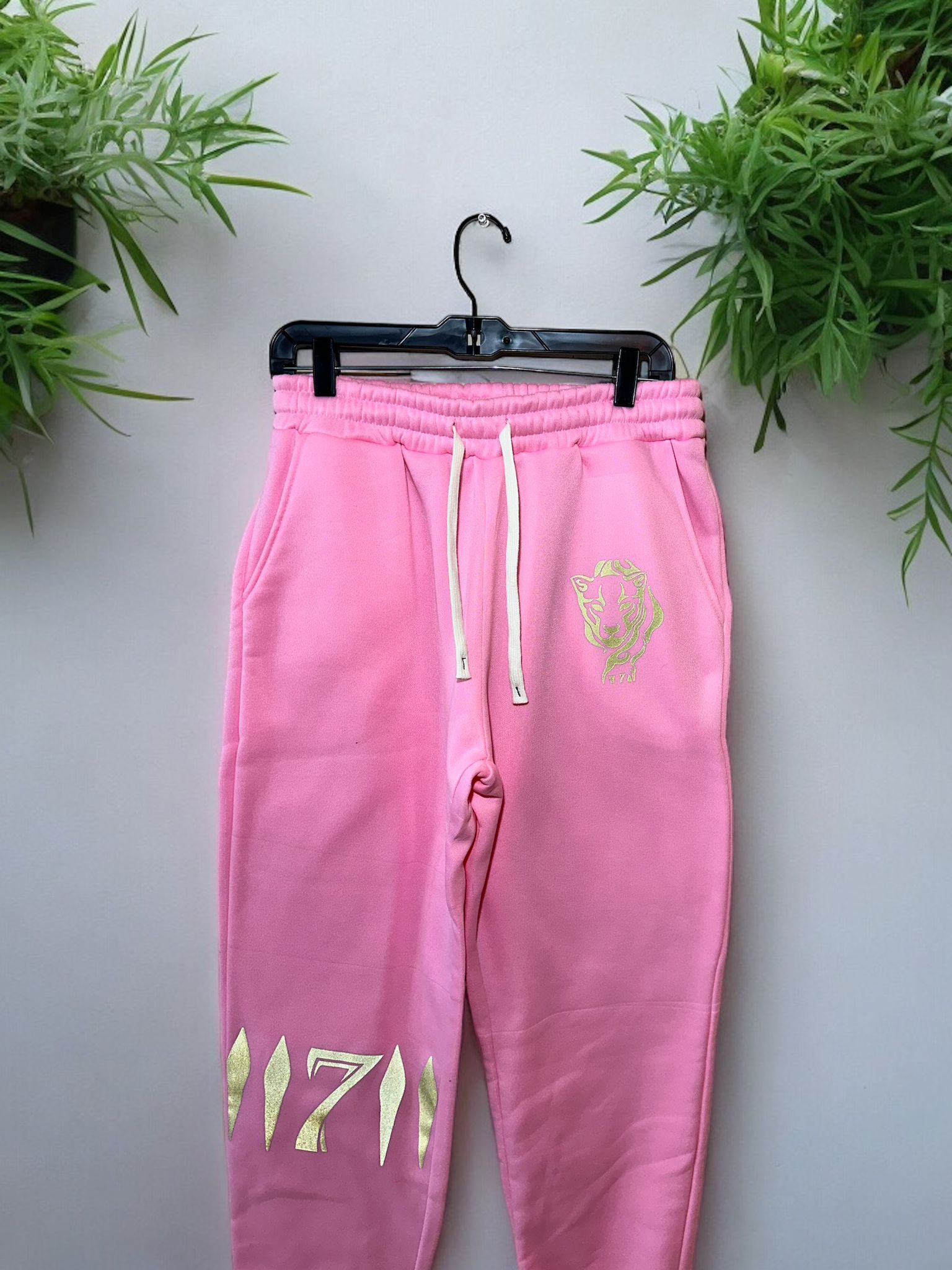 The “Lioness sweatpants”