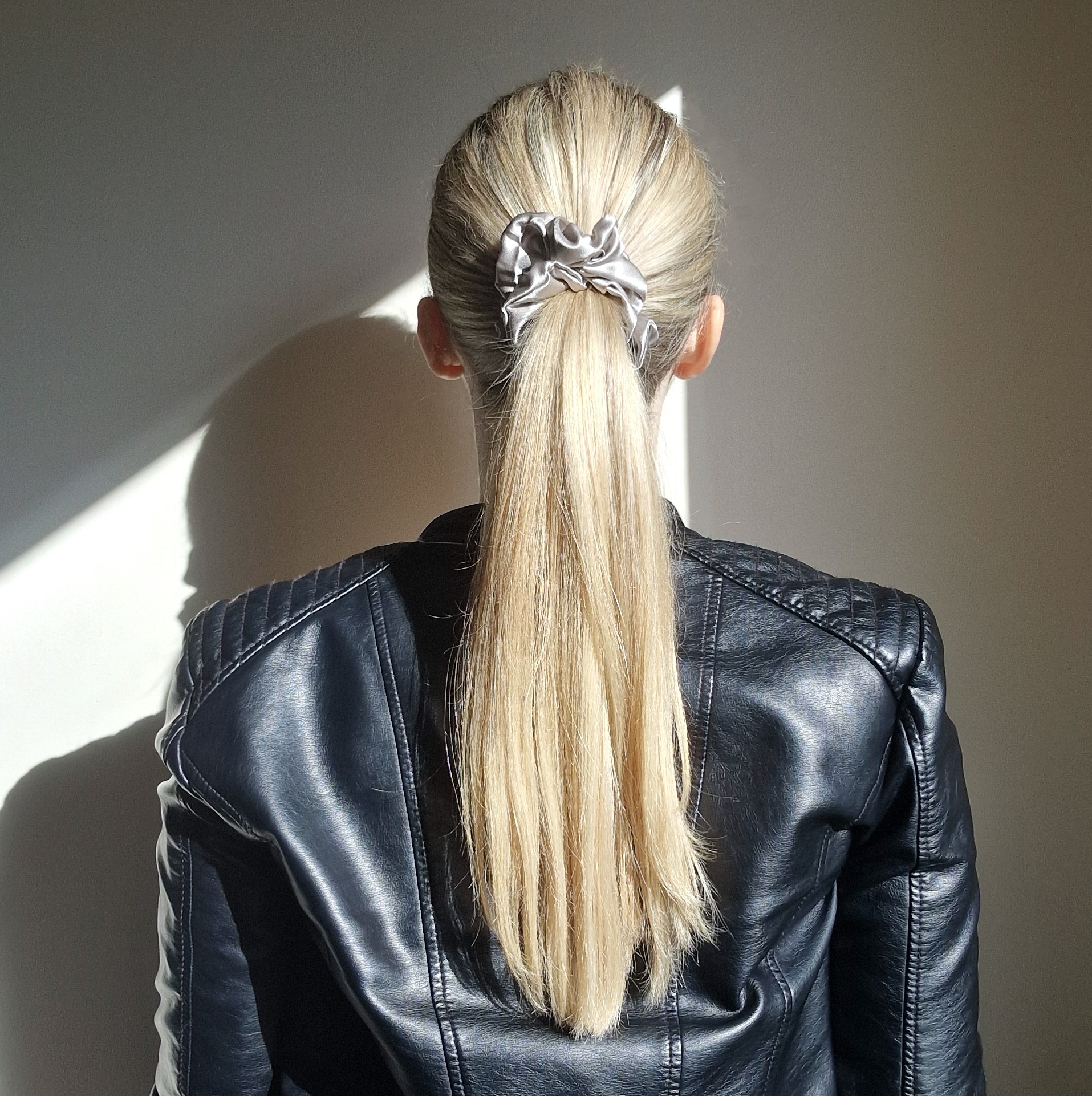 Smėlio pilka gumytė