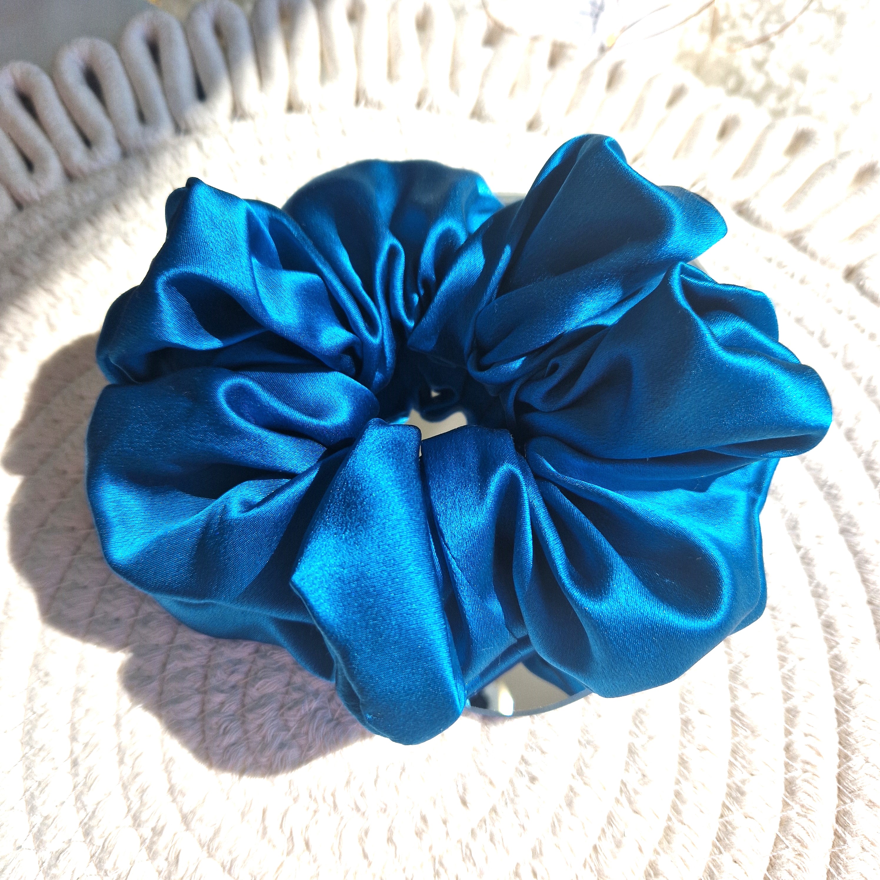 Elektrinė mėlyna gumytė