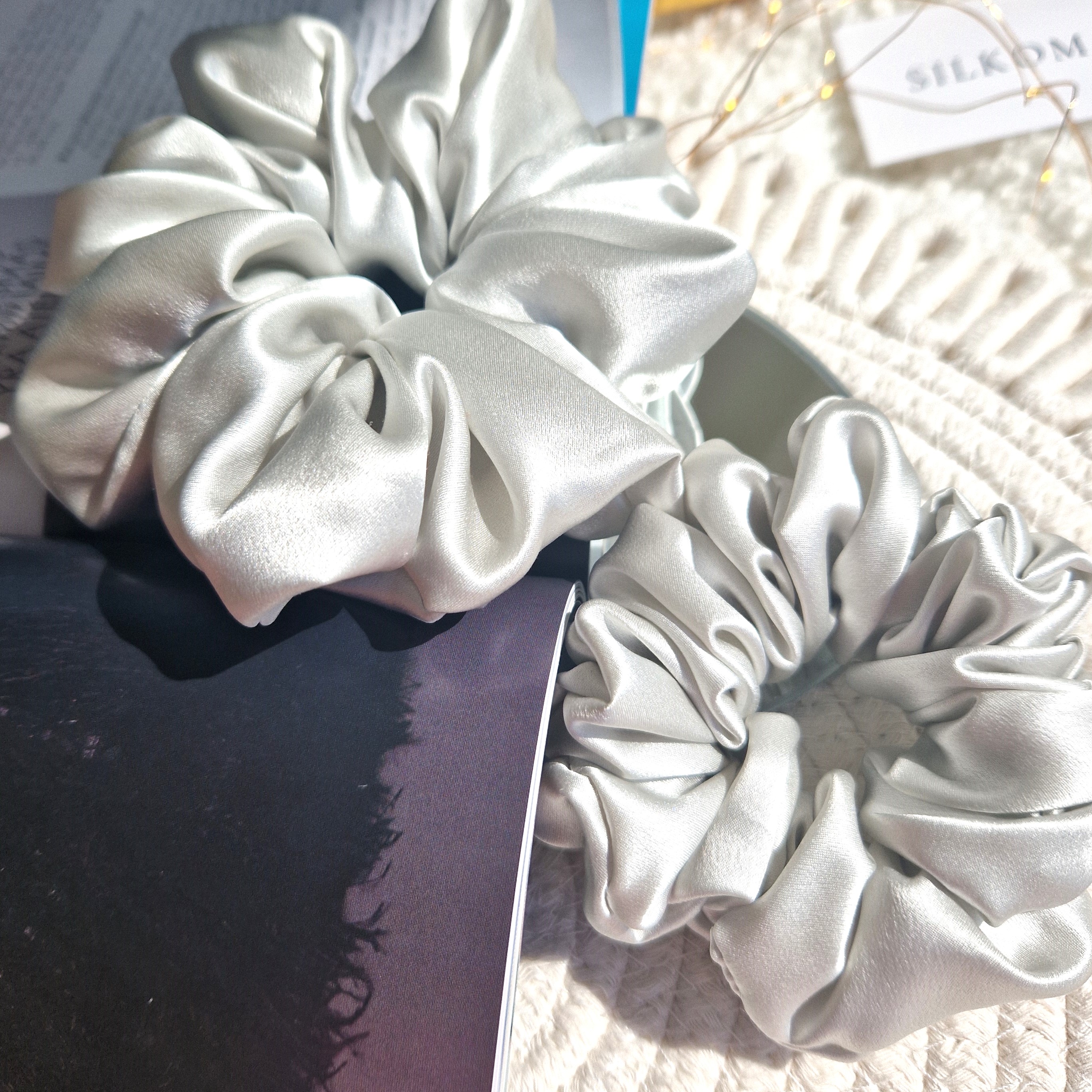 Šviesiai pilka gumytė