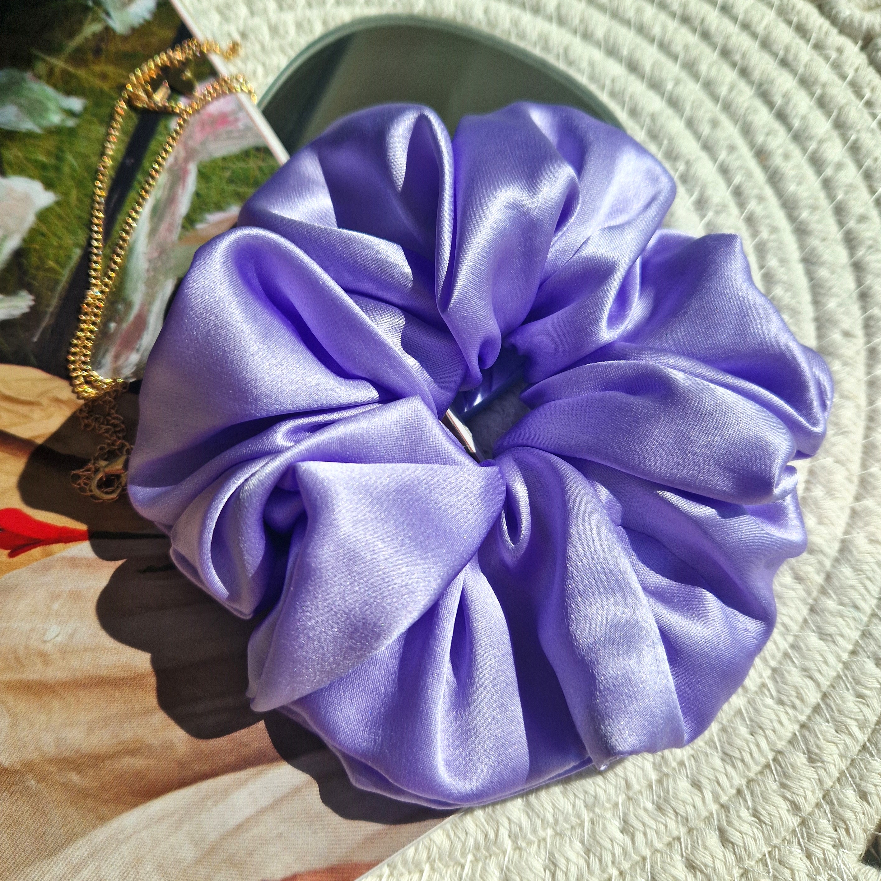 Šviesi alyvinė gumytė