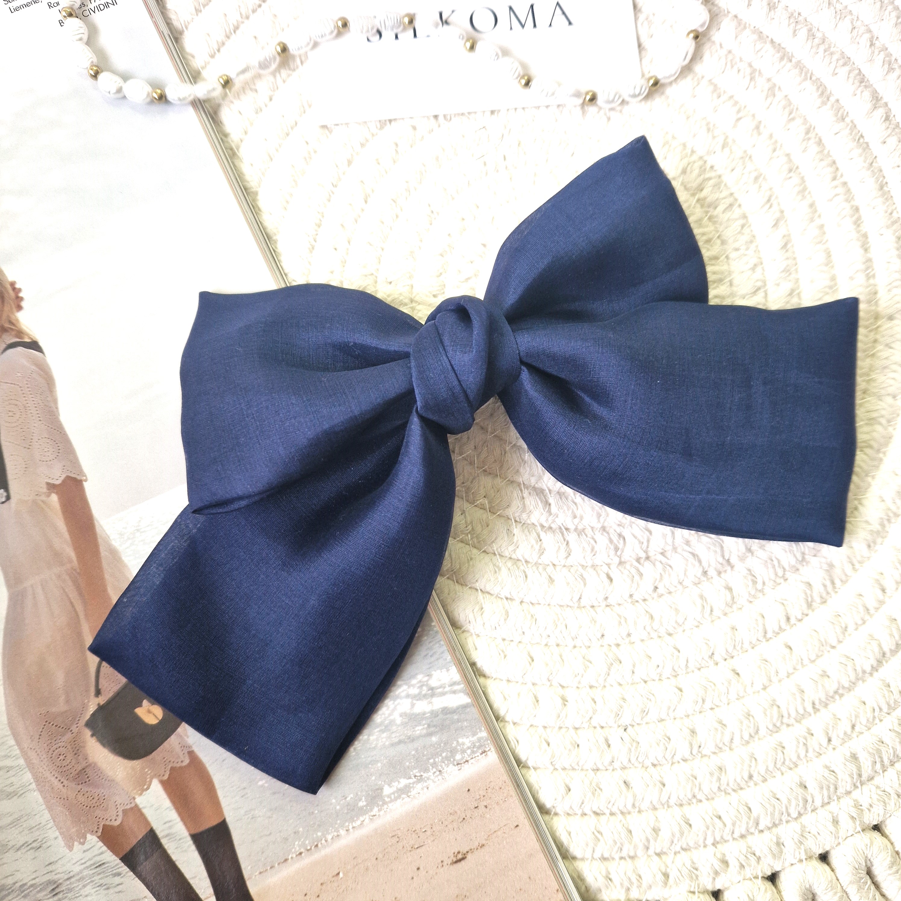 Mėlynas organzos šilko plaukų kaspinas