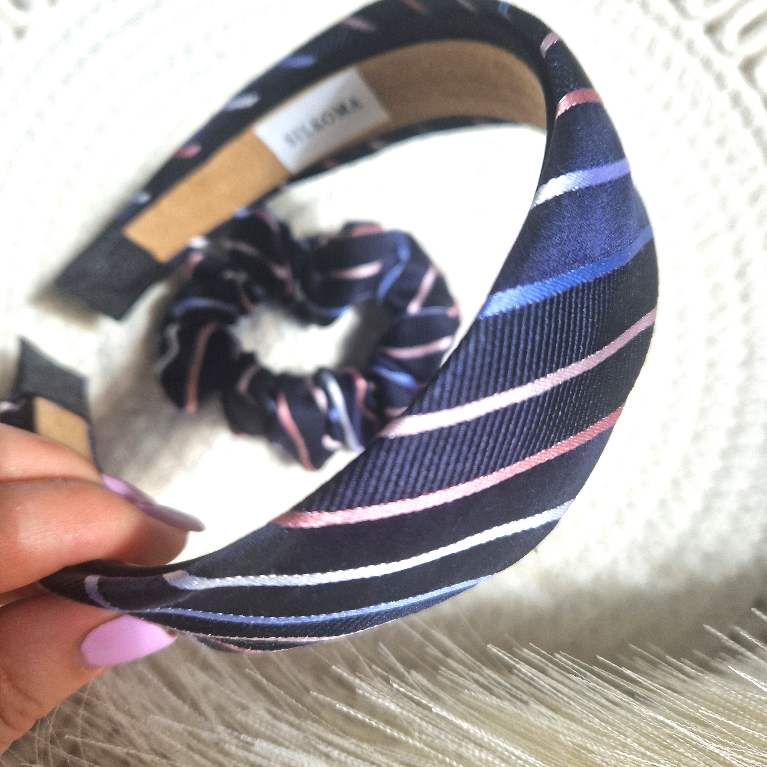 Vintažinis natūralaus šilko plaukų lankelis