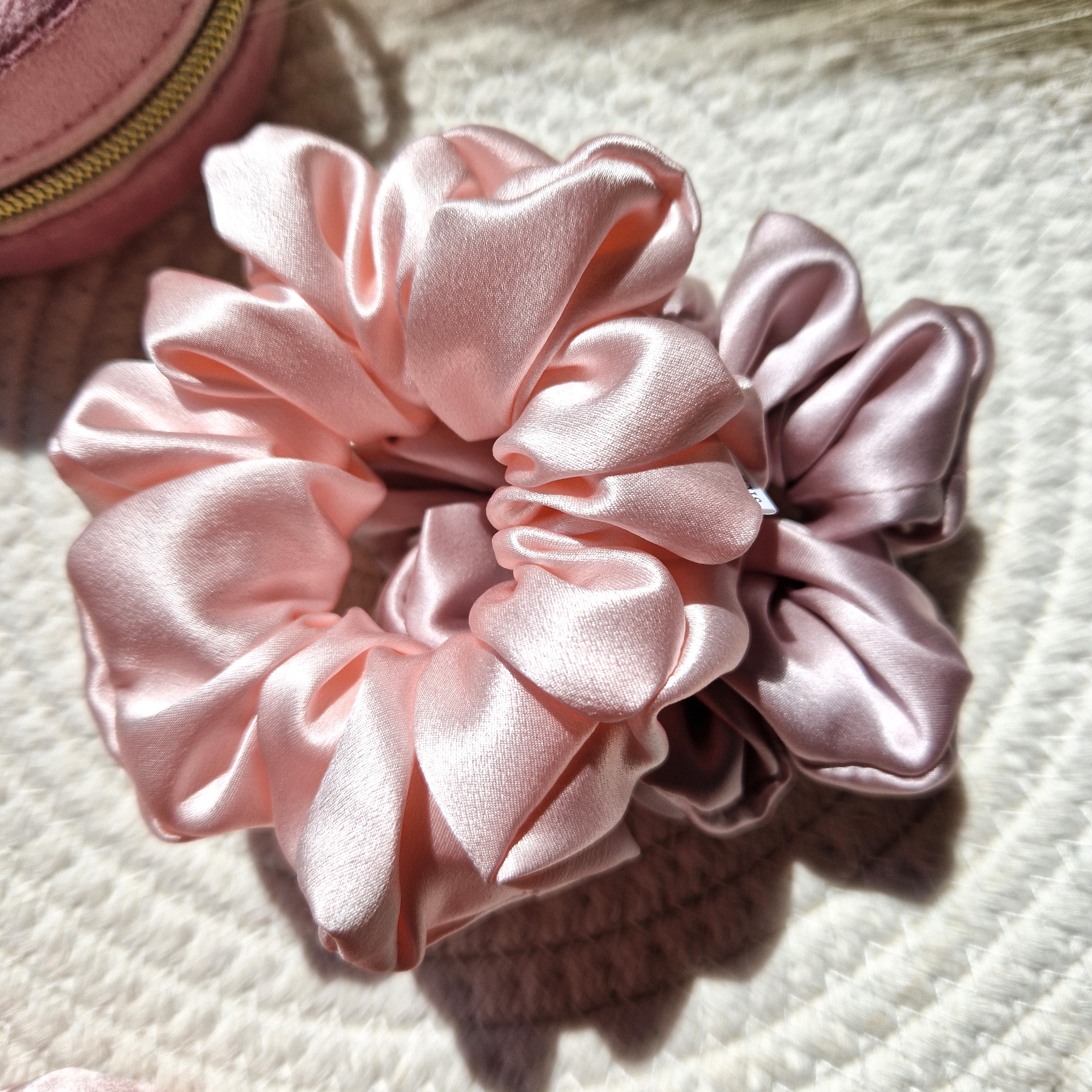 Švelni rožinė gumytė