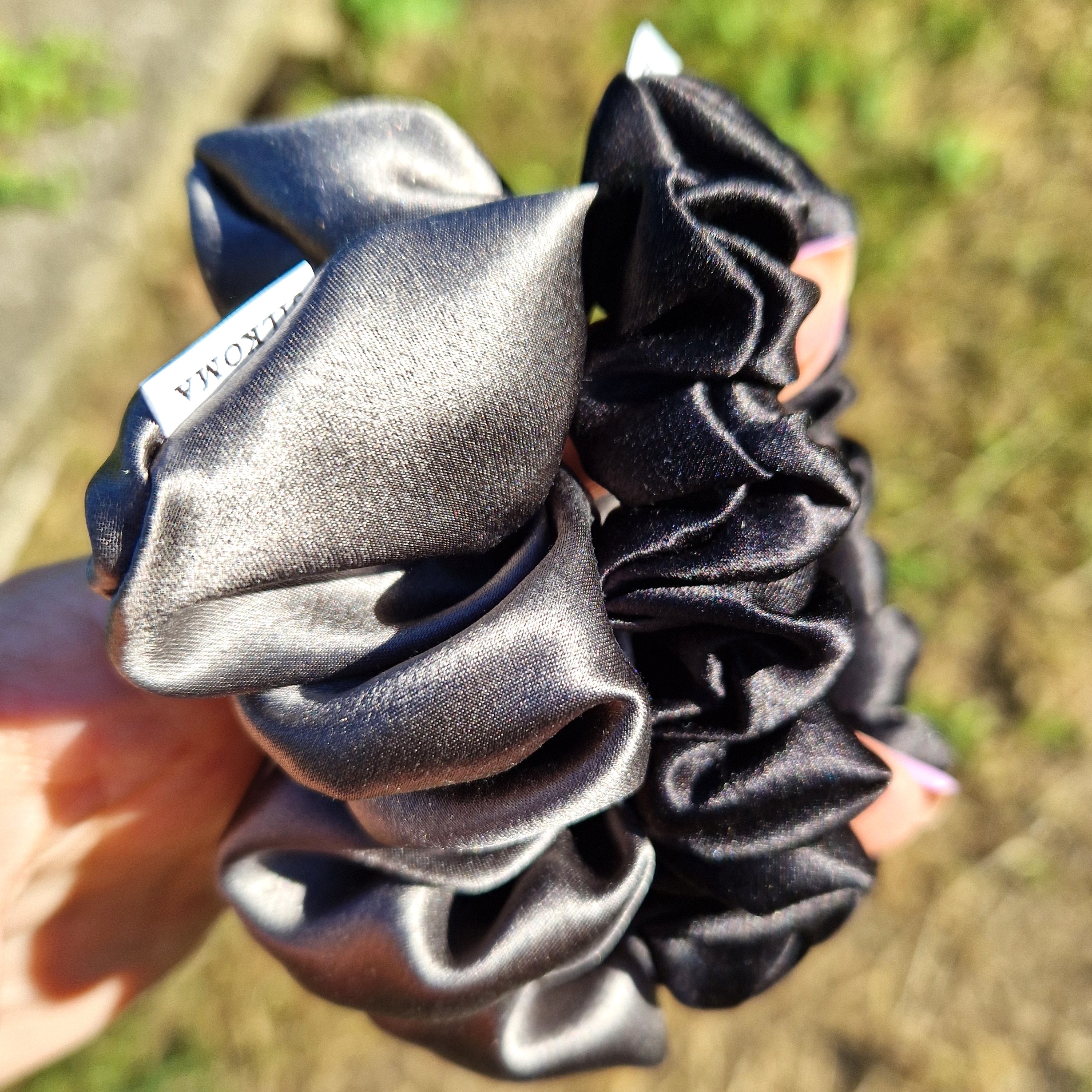 Grafito pilka gumytė