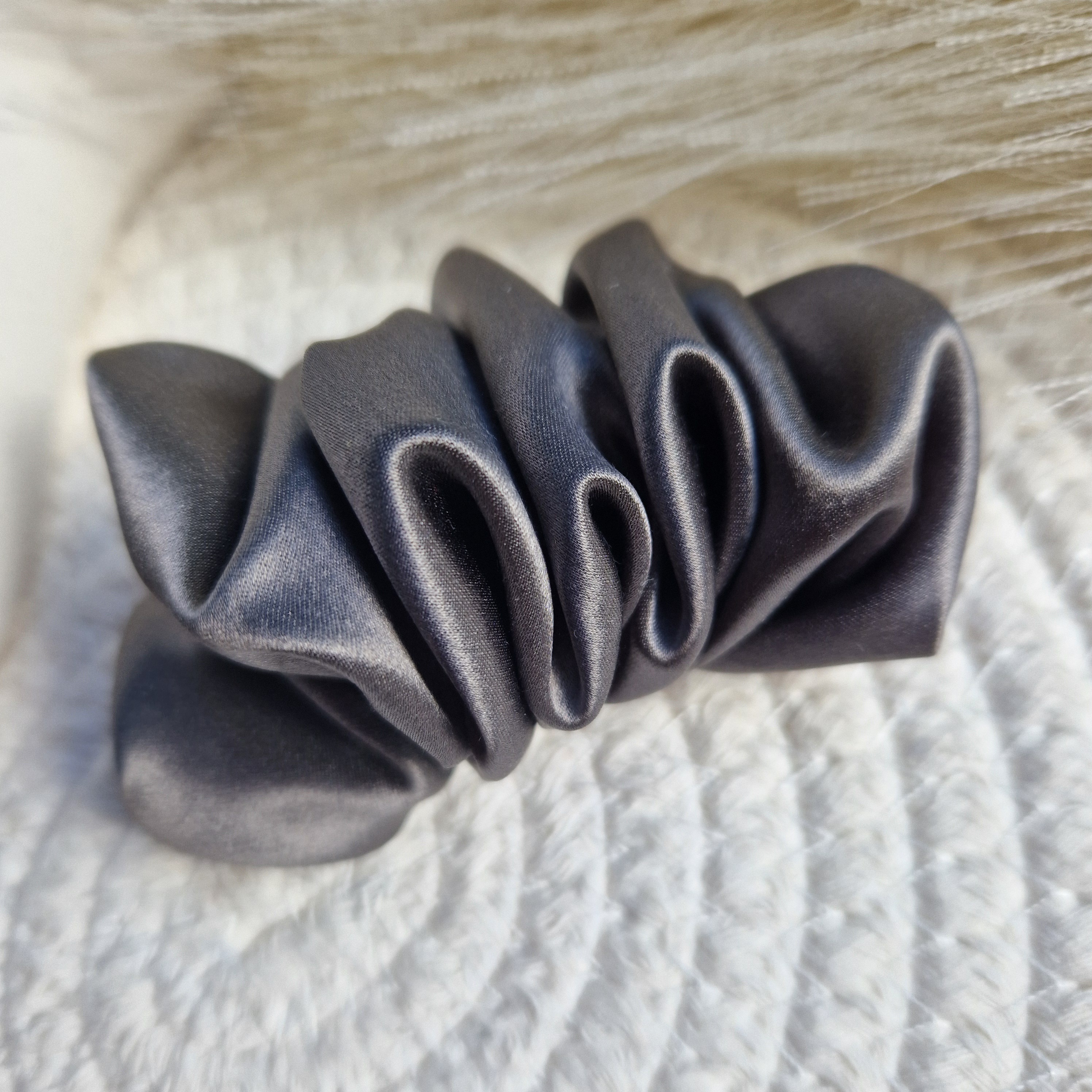 Grafito pilkas segtukas