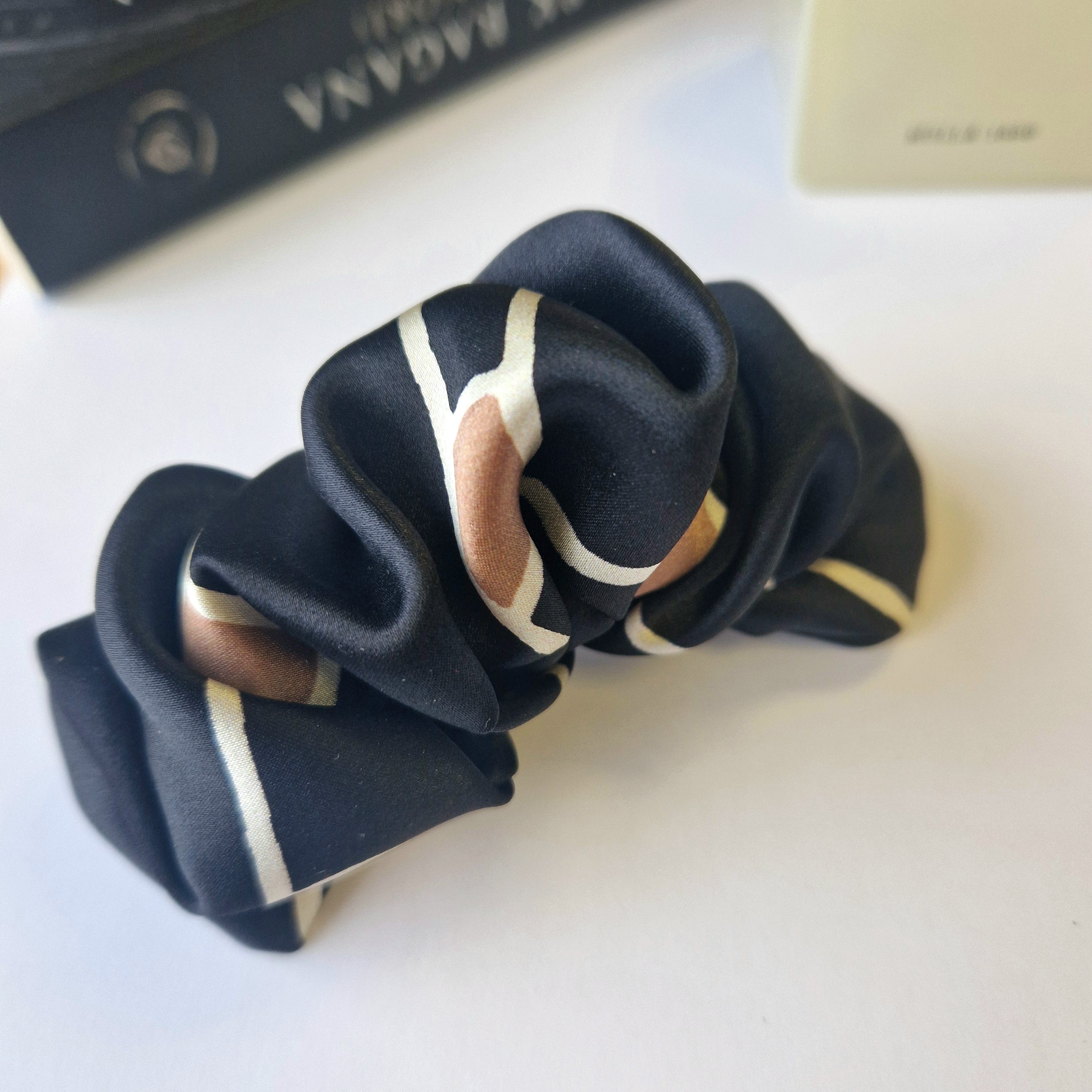 Įvairių raštų segtukai