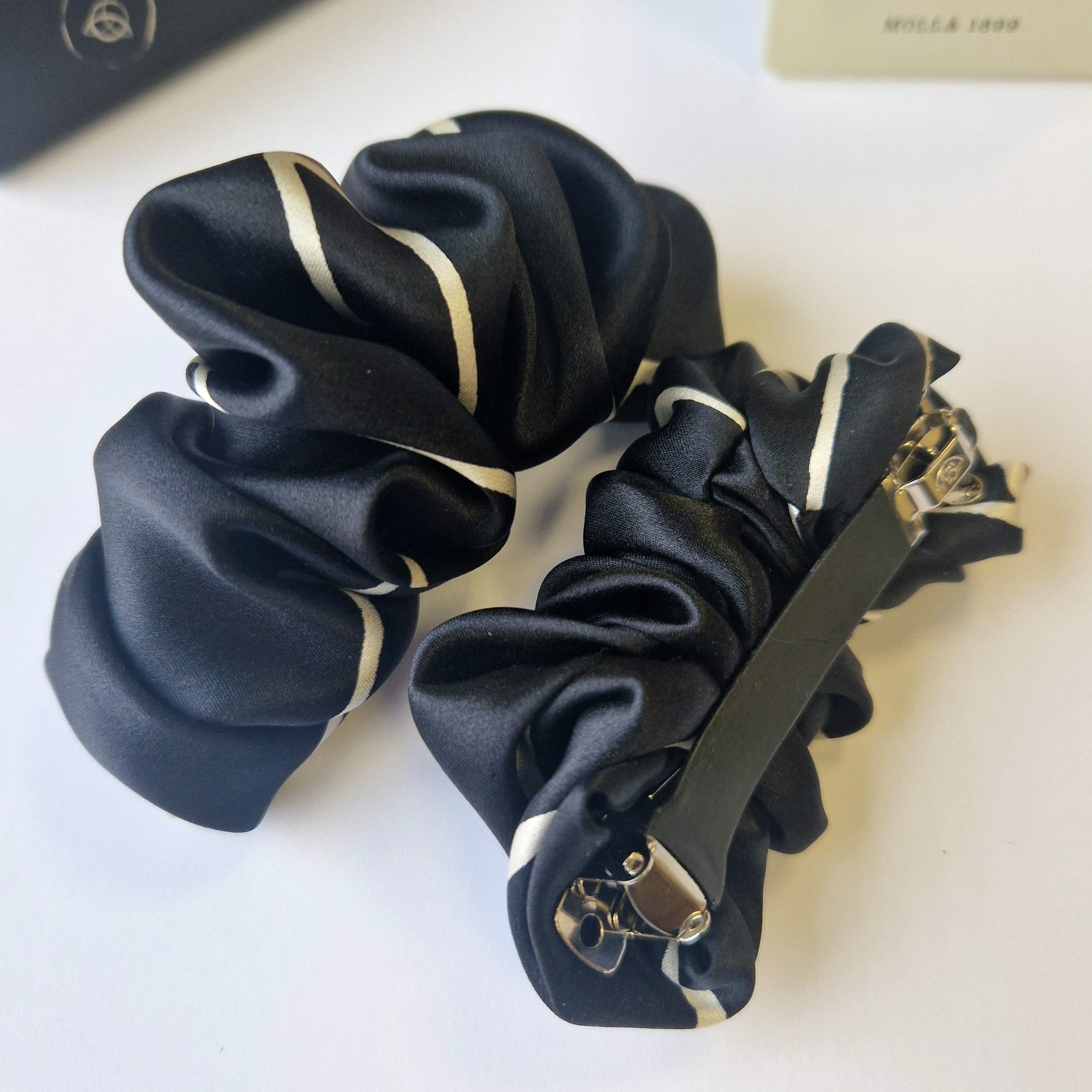 Įvairių raštų segtukai