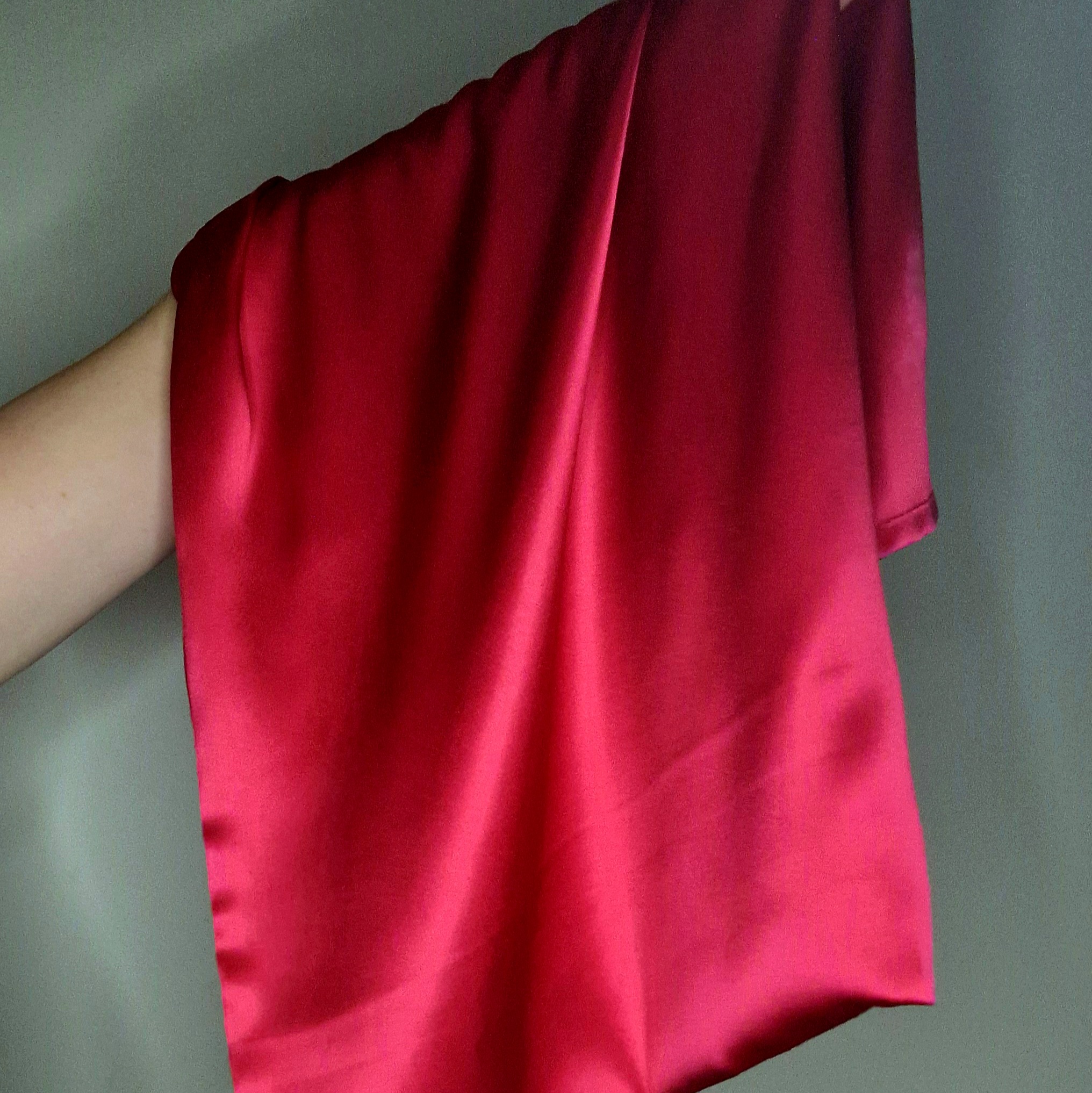 Raudonas pagalvės užvalkalas