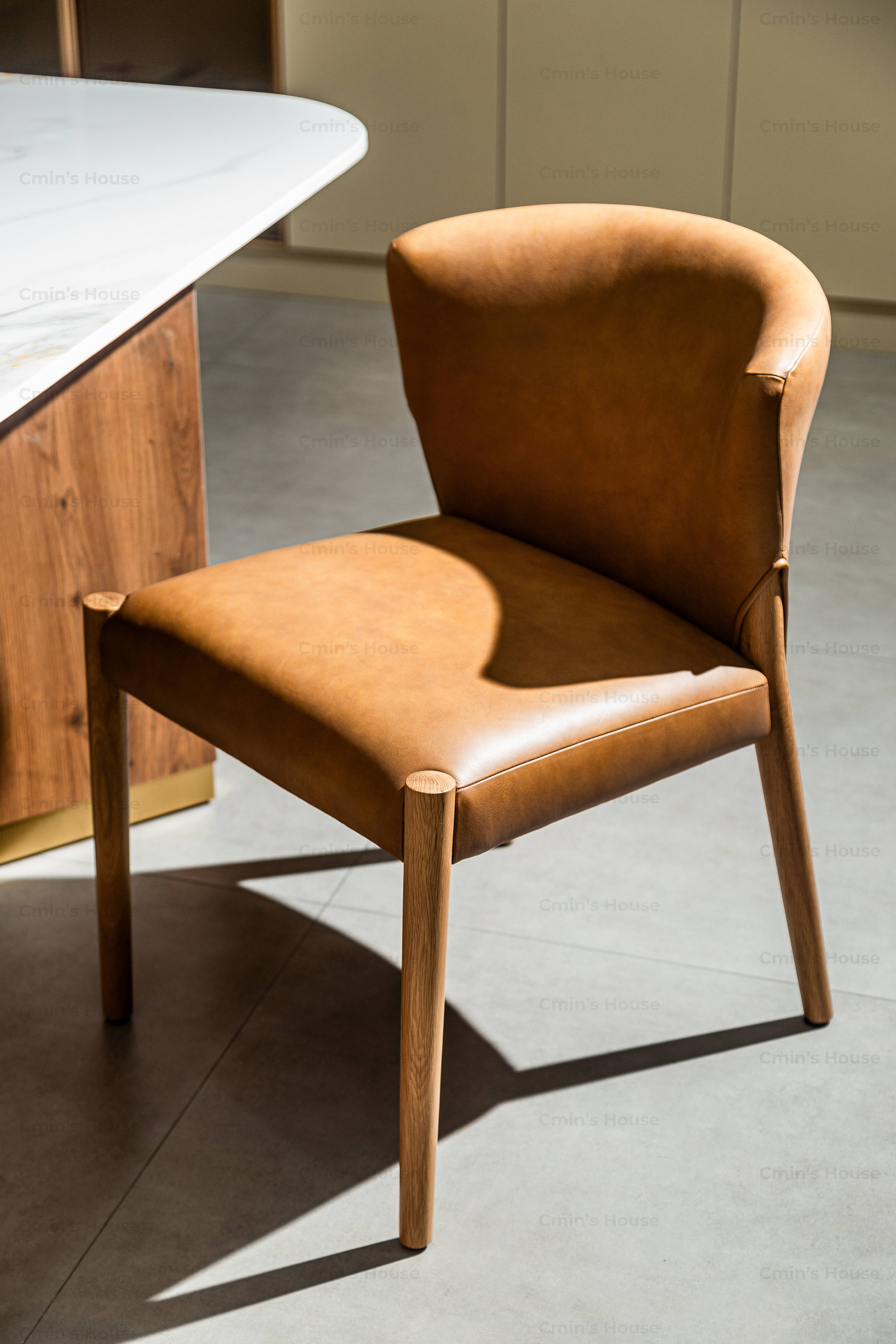 DINING CHAIR