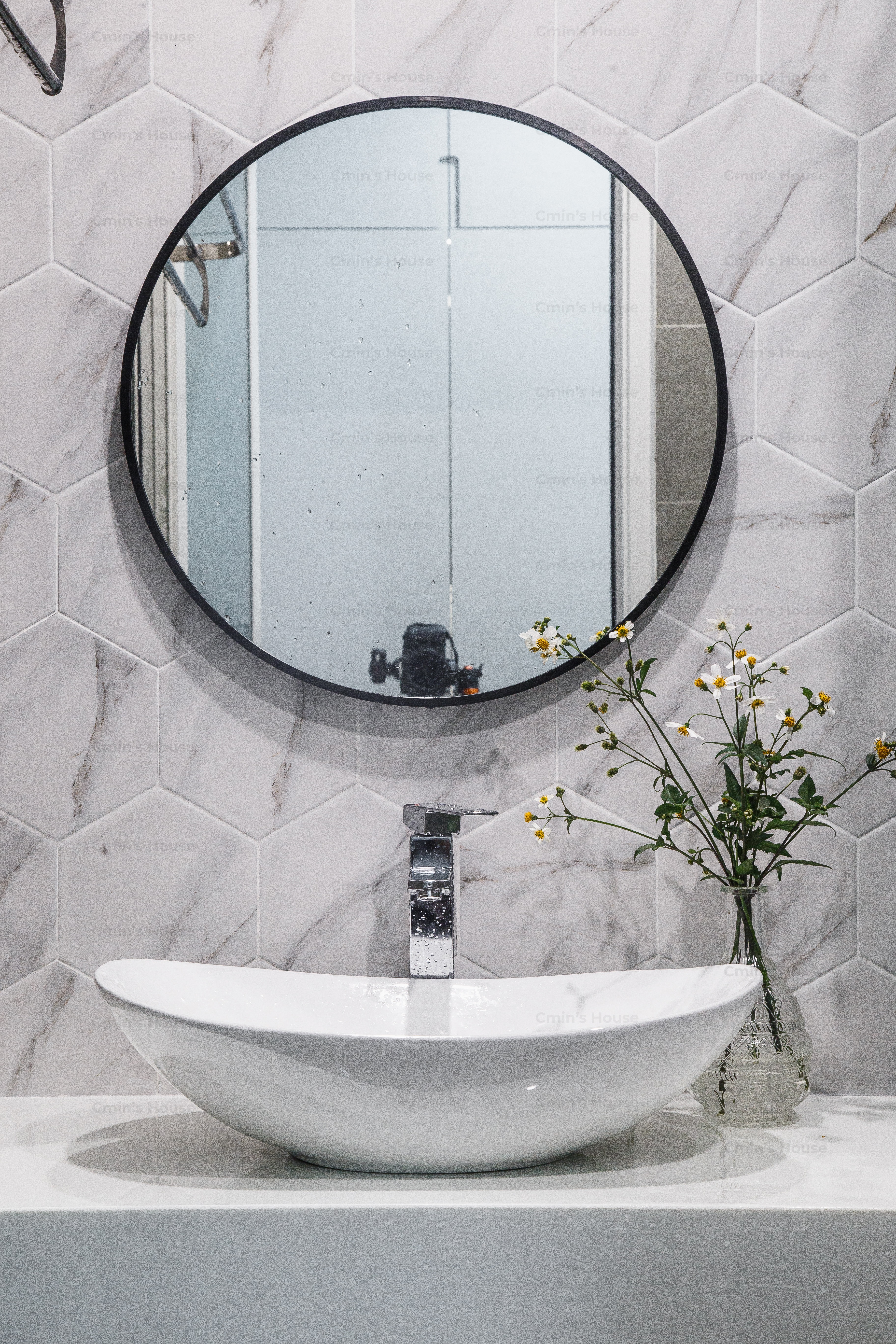 GƯƠNG TRANG TRÍ WC