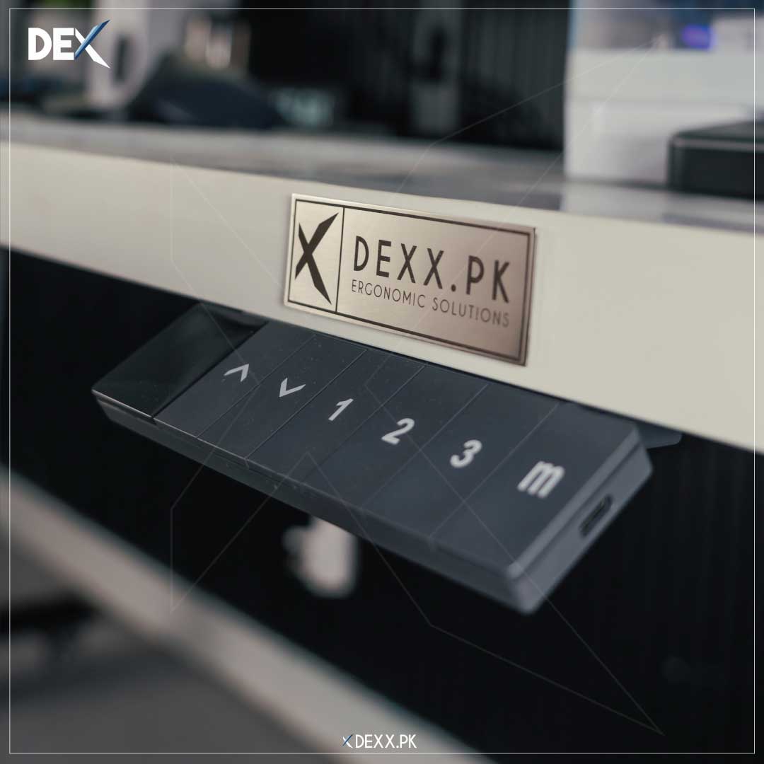 LIFT X3 | Smart standing height adjustable desk black Frame and white table top 