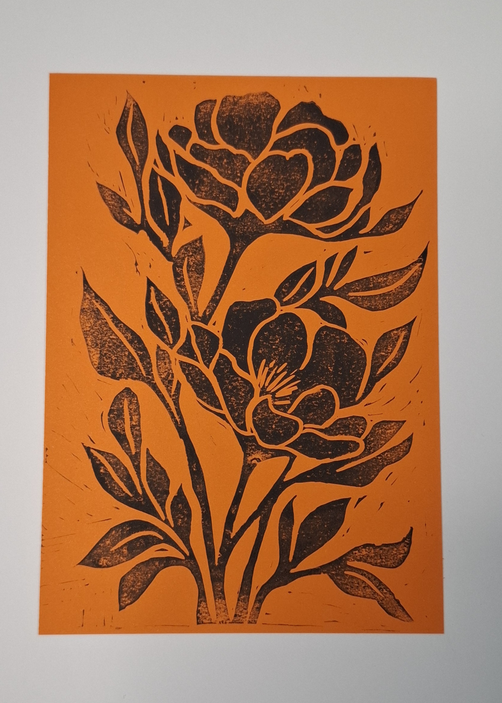 Handgemachter Linolschnitt – Blumen