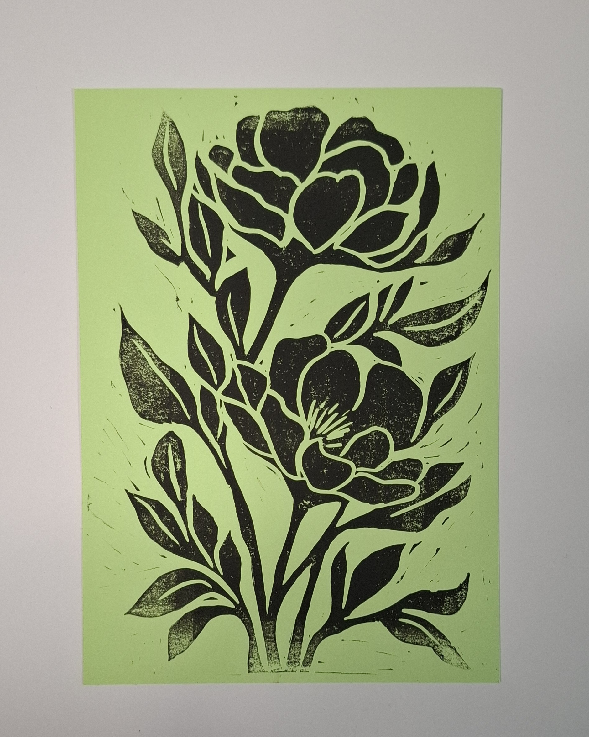 Handgemachter Linolschnitt – Blumen