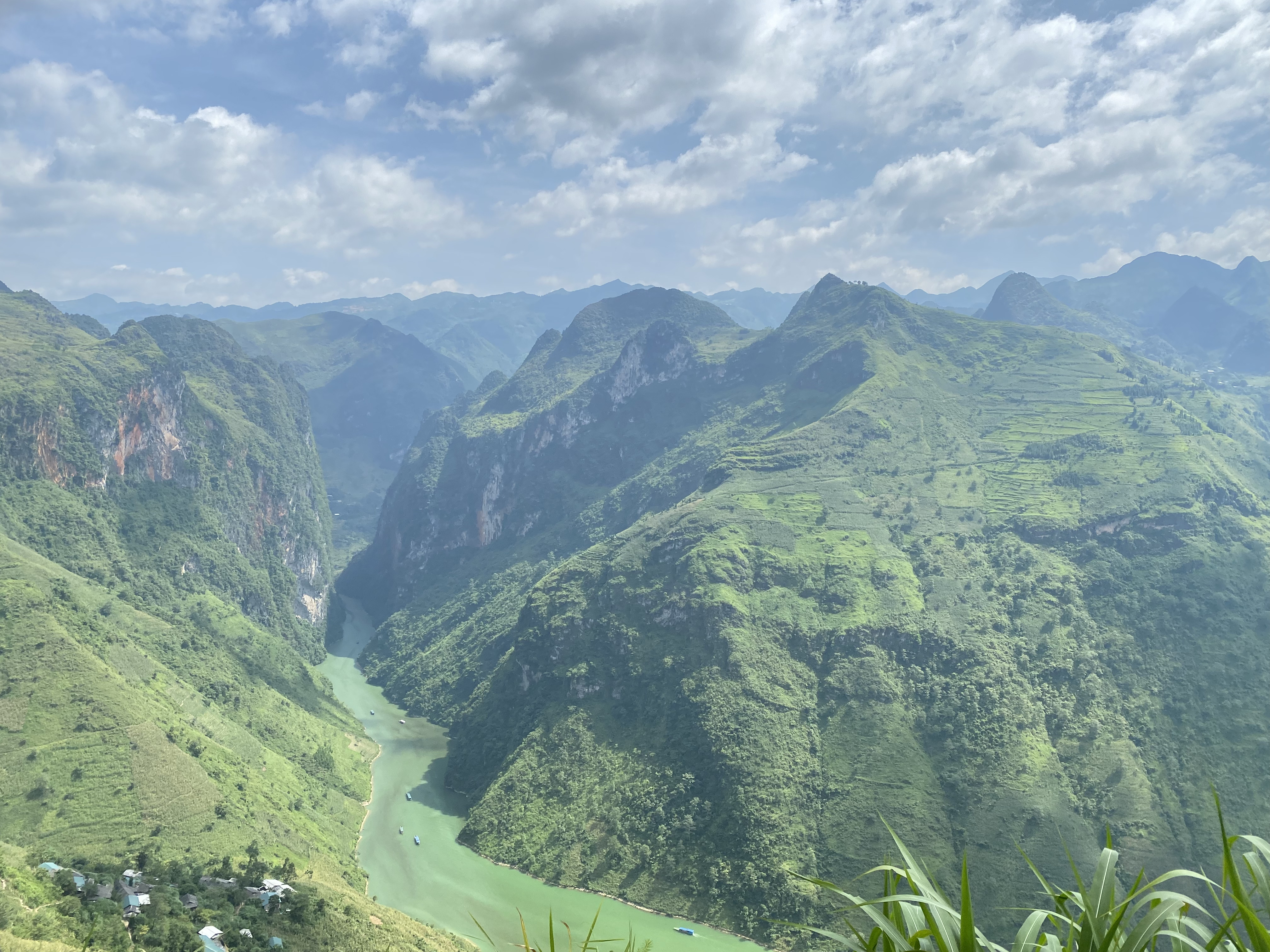 Ha Giang Loop Motorbike 4 Days 3 Nights 