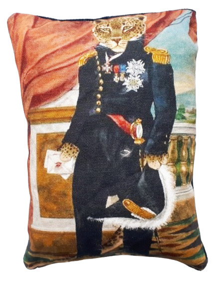 Pussolini™ Mister Darcy