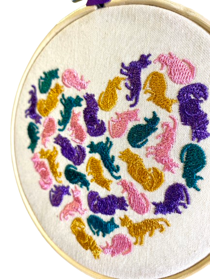 Pussolini™ borduurkunst: Hart vol van katten