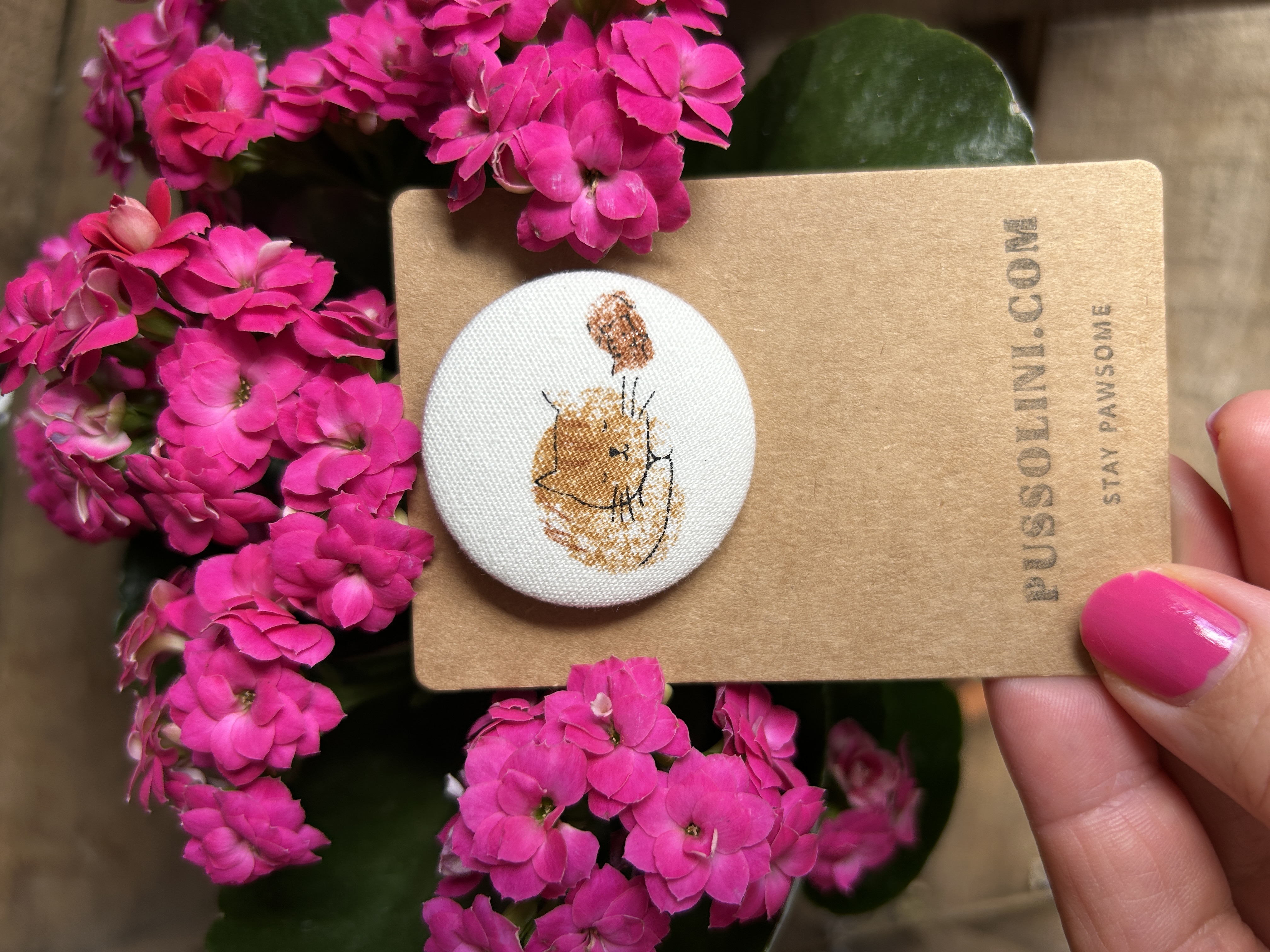 Pussolini™ fabric pin 