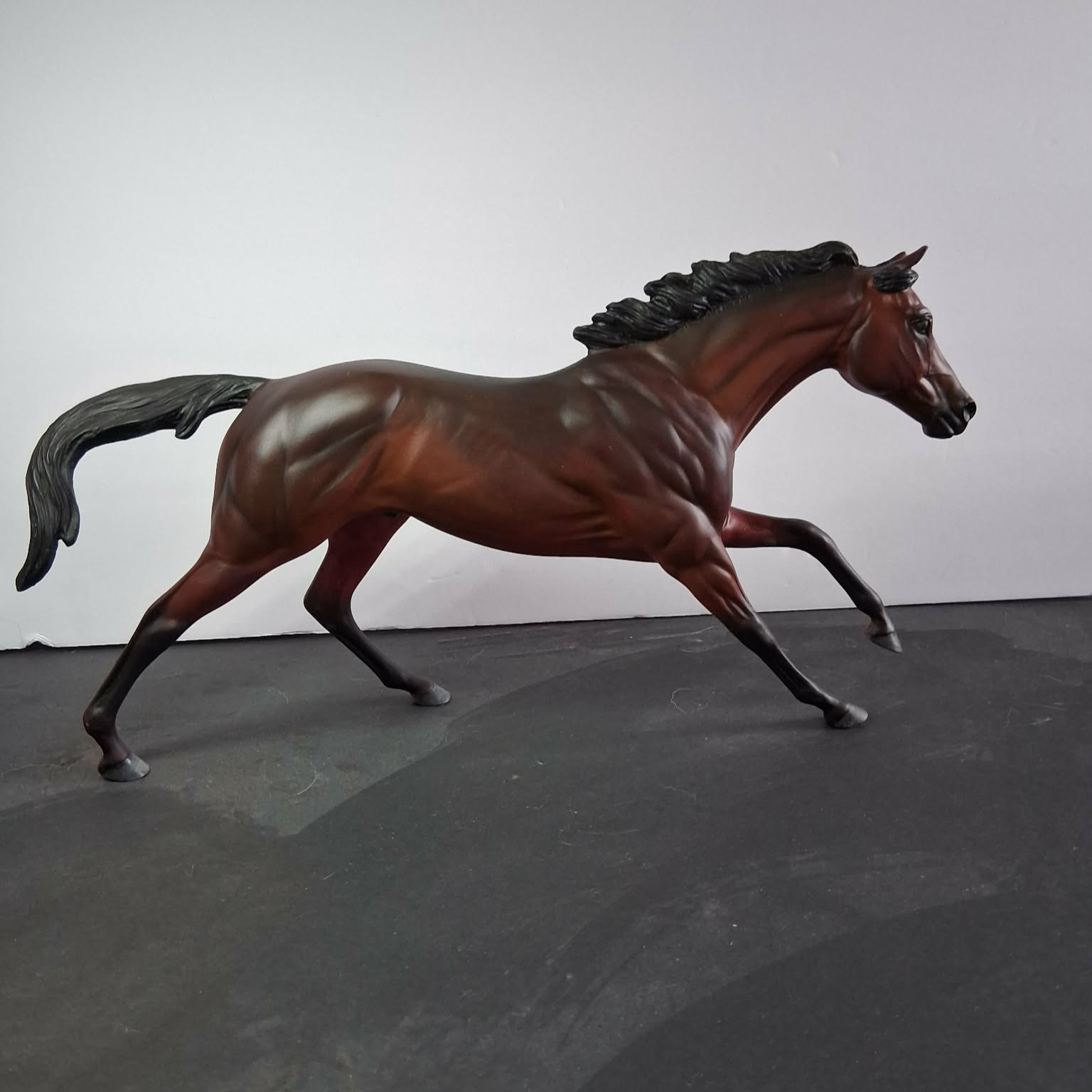 Custom Breyer Cigar model to the Highest Stud Fee in the world "Dubwai"  New one of a kind.
