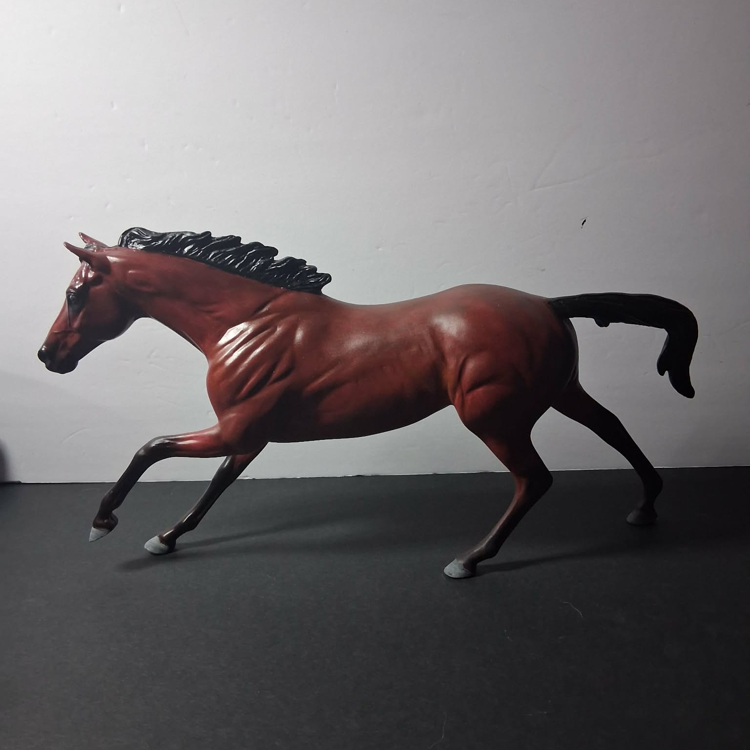 Custom Breyer Cigar model to the Highest Stud Fee in the world "Dubwai"  New one of a kind.
